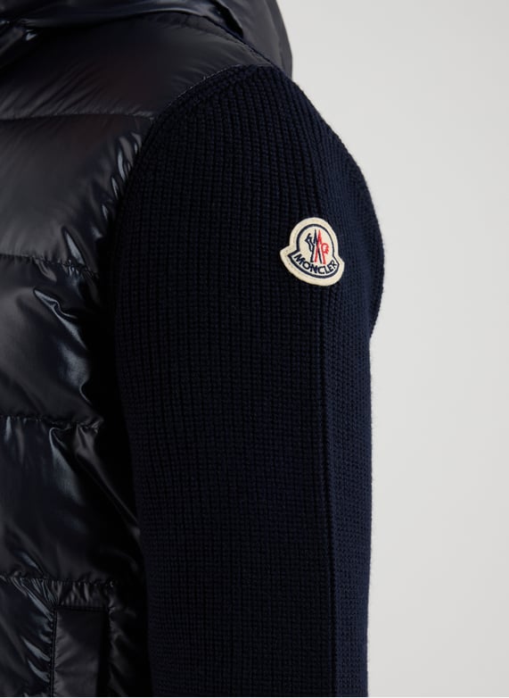 Cardigan matelassé et zippé à capuche | Bleu by MONCLER Cardigan matelassé et zippé à capuche Bleu