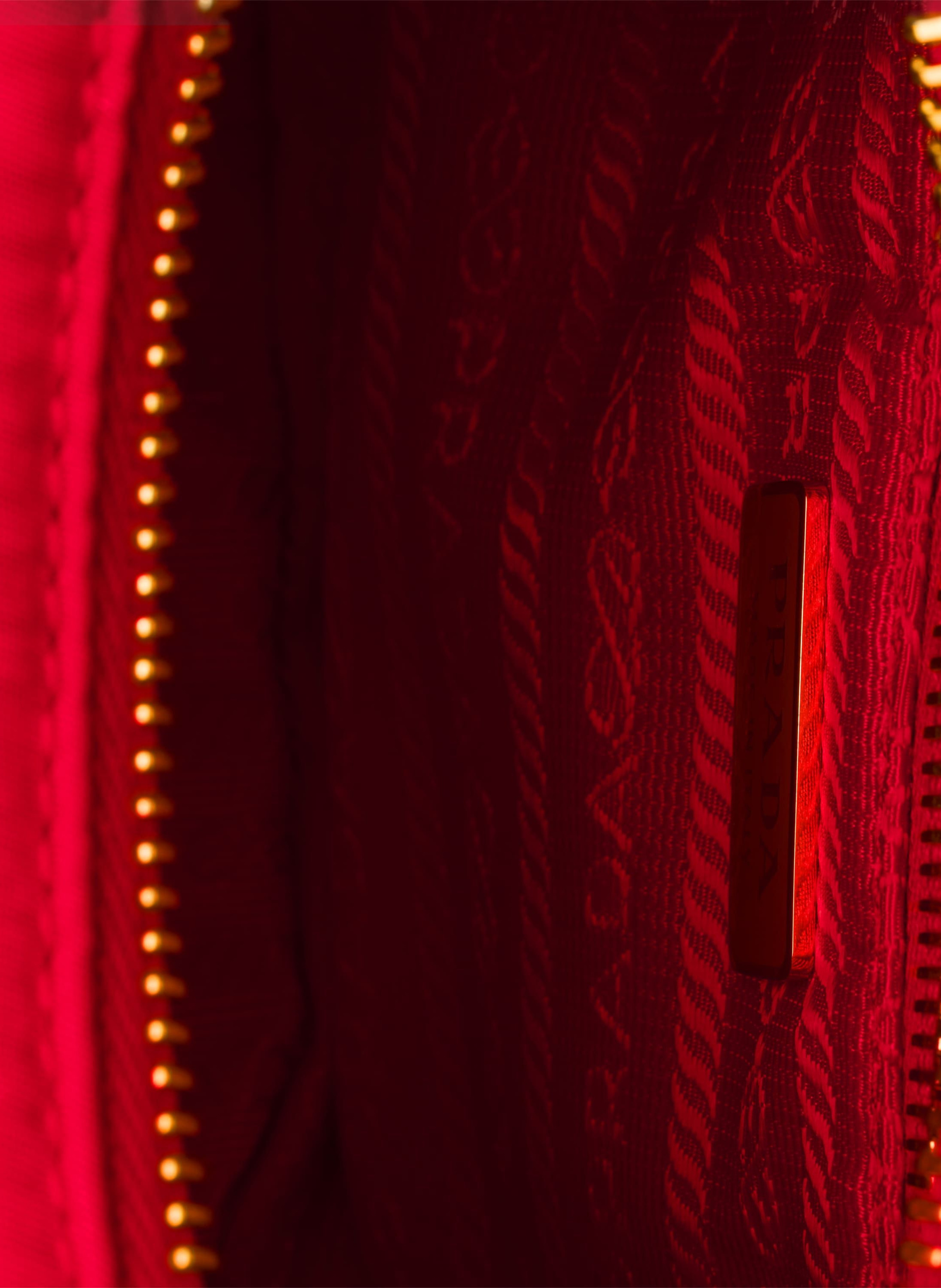 Mini sac prada re-edition 2005 en re-nylon PRADA Rouge