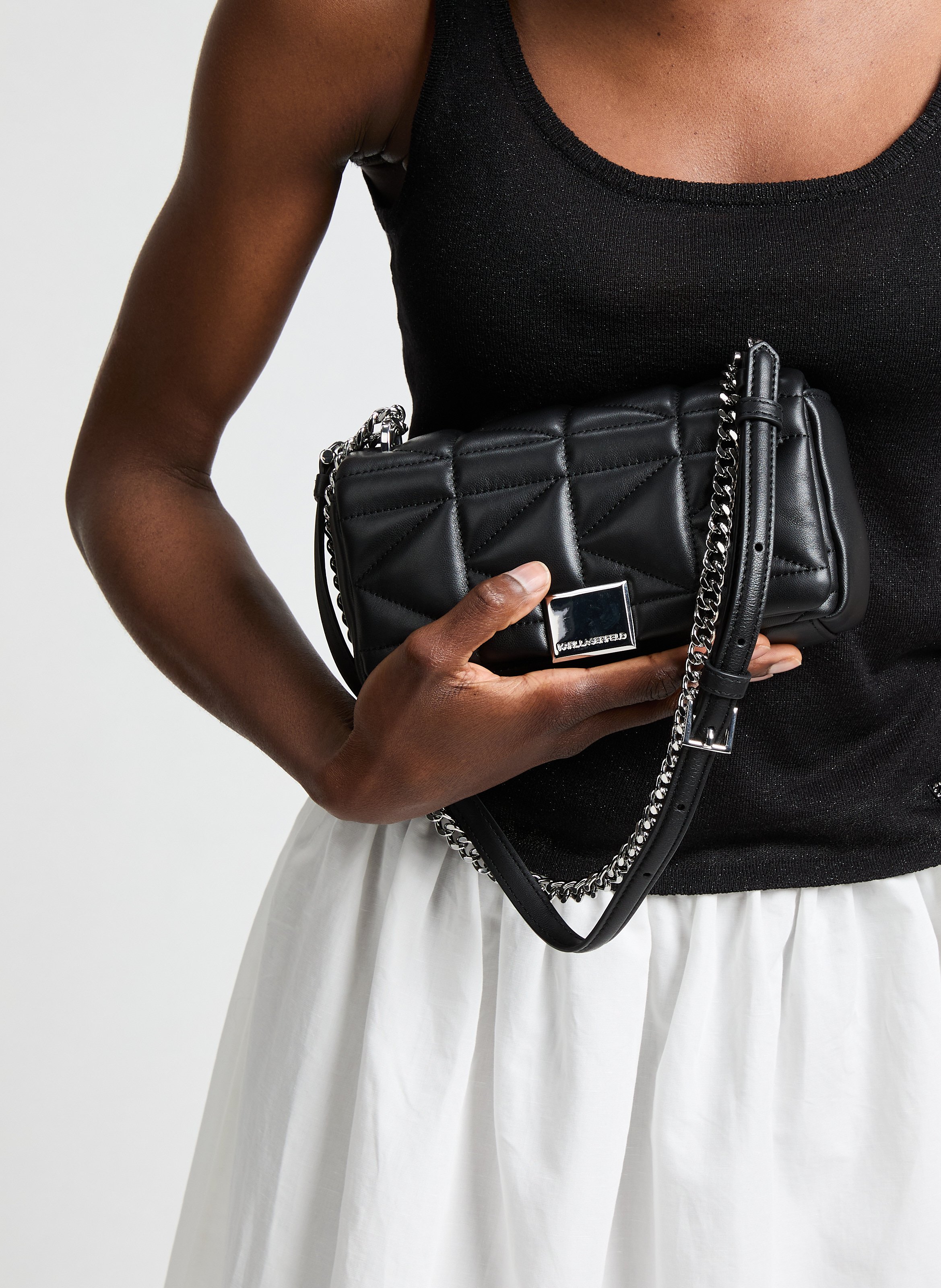 Quilted shoulder bag KARL LAGERFELD Black