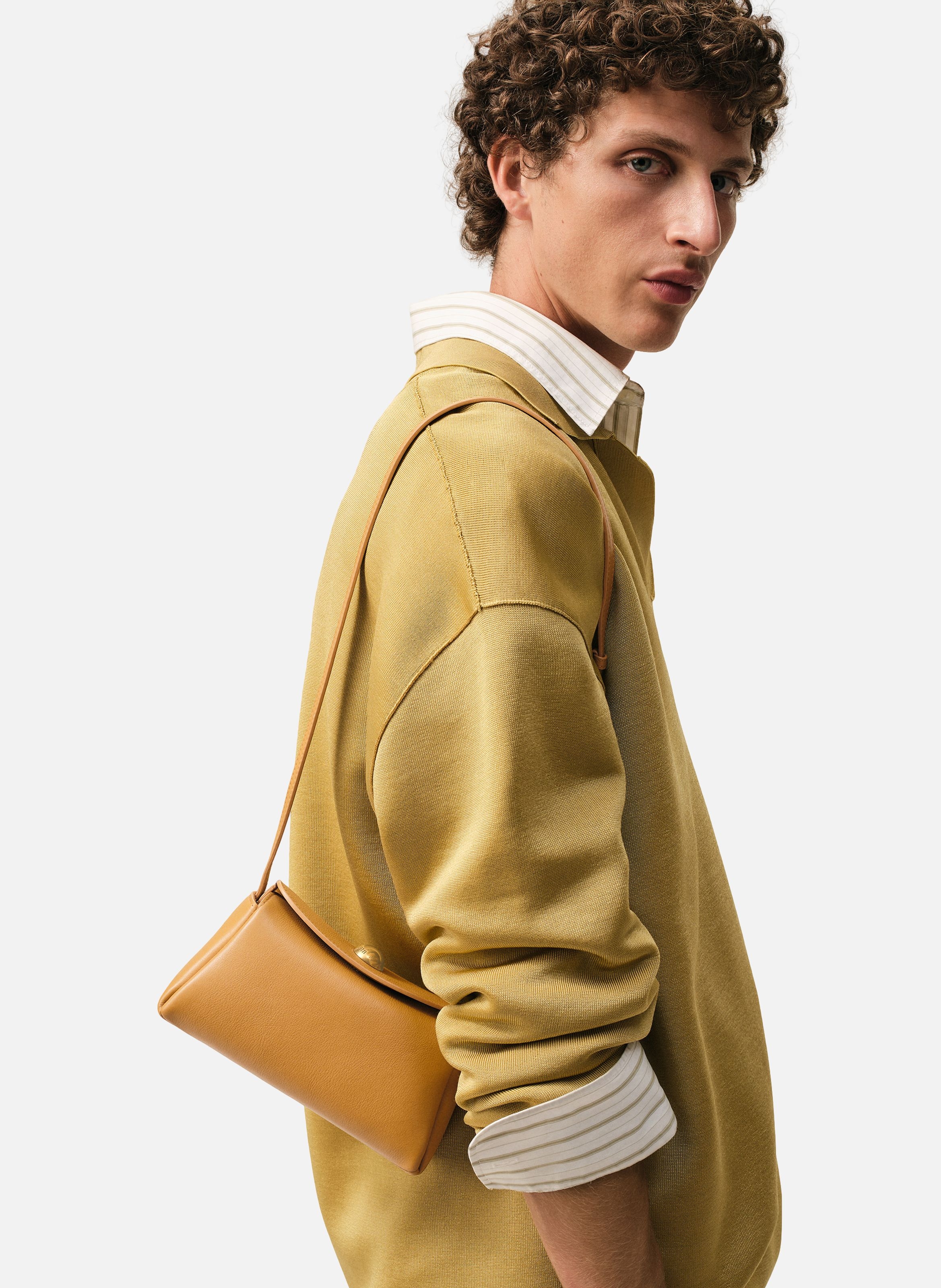 Mini sac carrousel unisexe en cuir de veau AMI PARIS Jaune