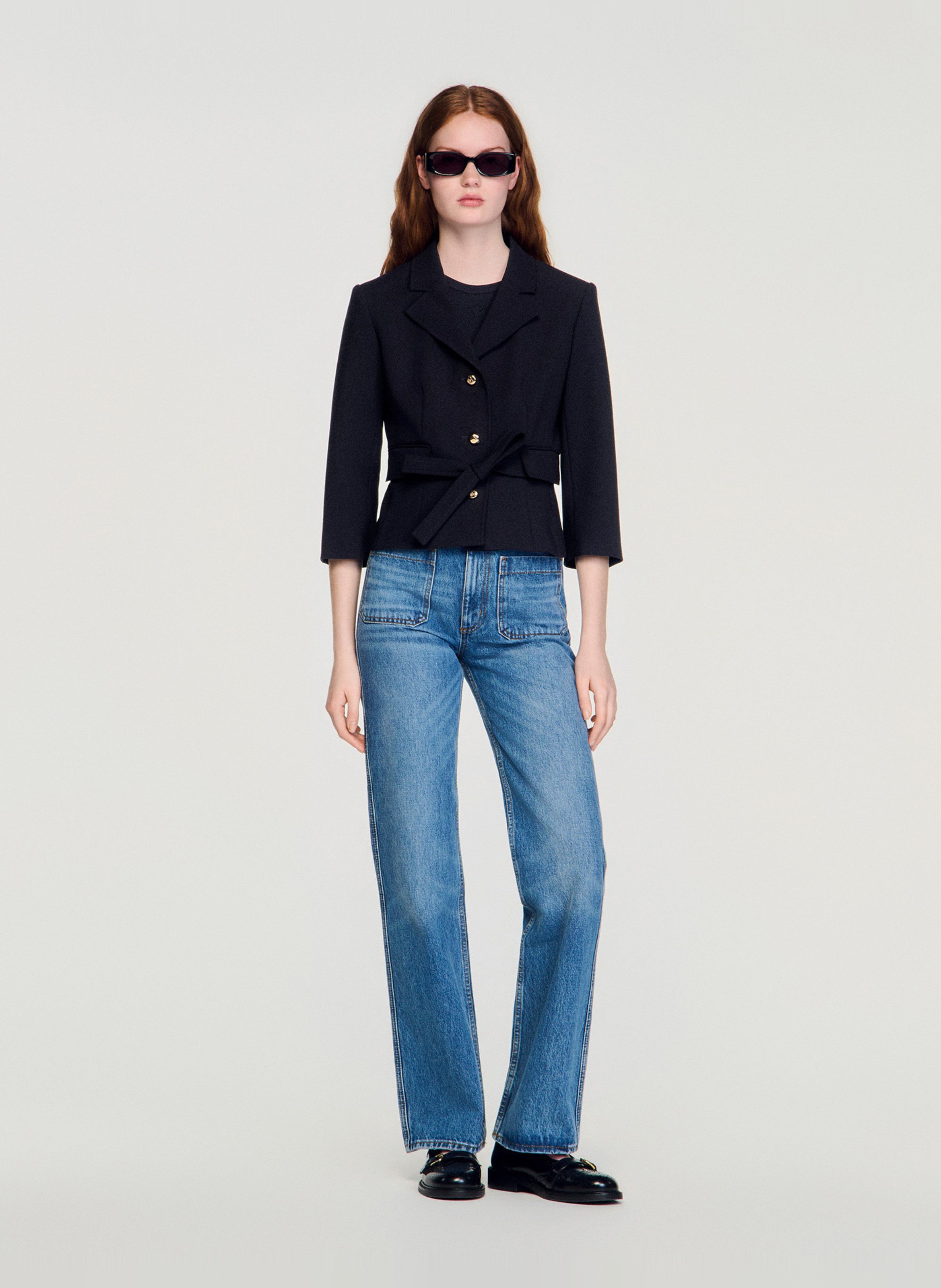 Veste cintrée courte col tailleur Noir