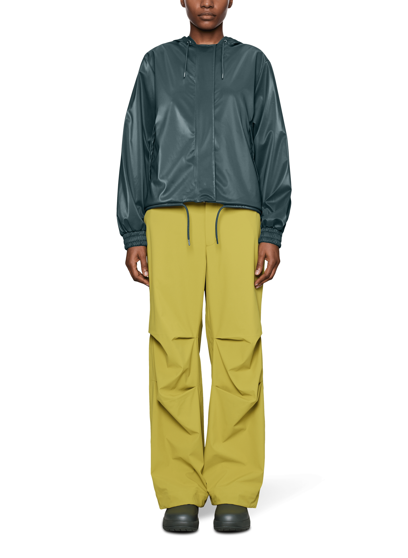 Blouson court String à capuche RAINS Vert