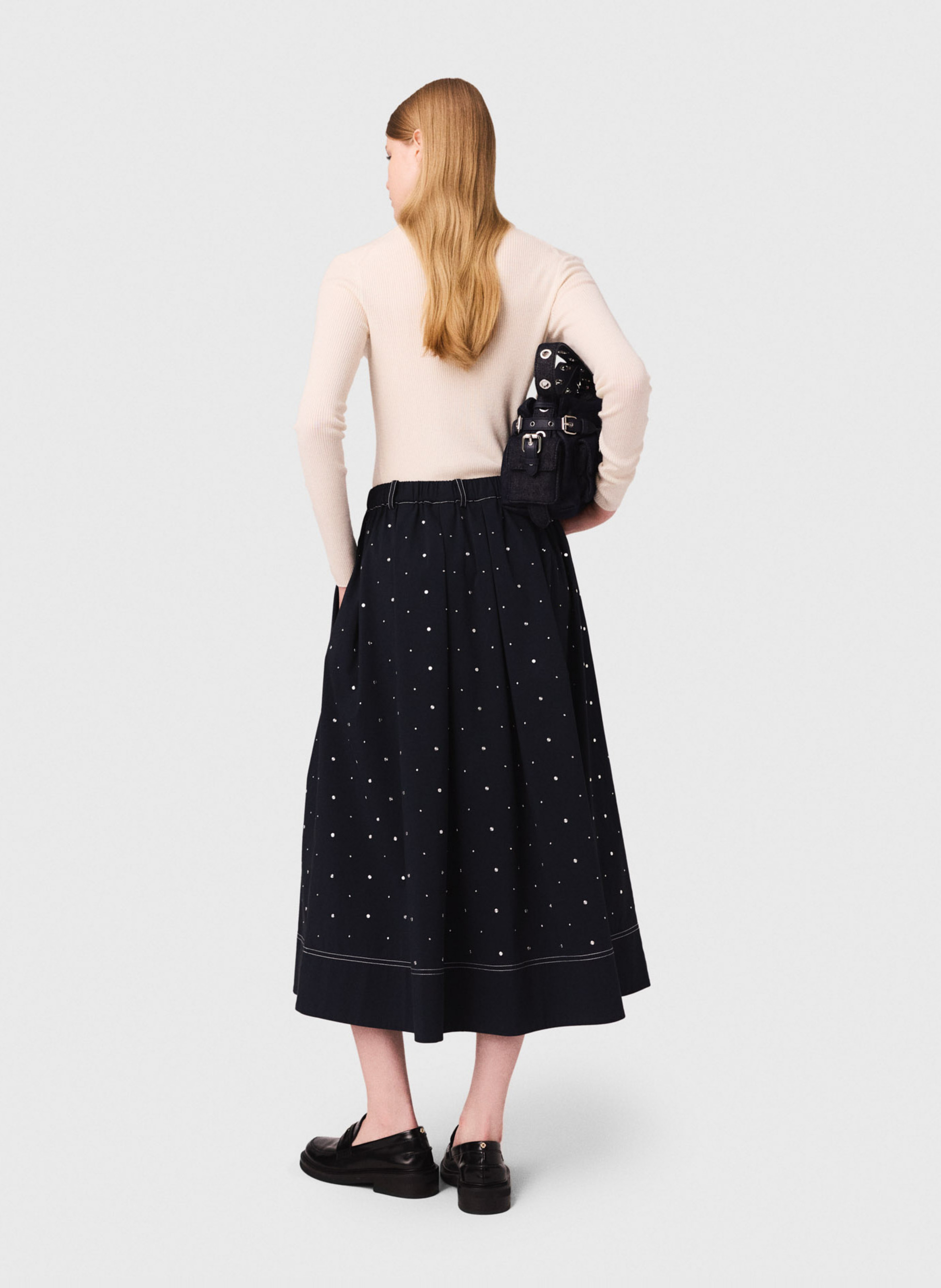 Pull col roulé en laine et en soie mélangés Beige