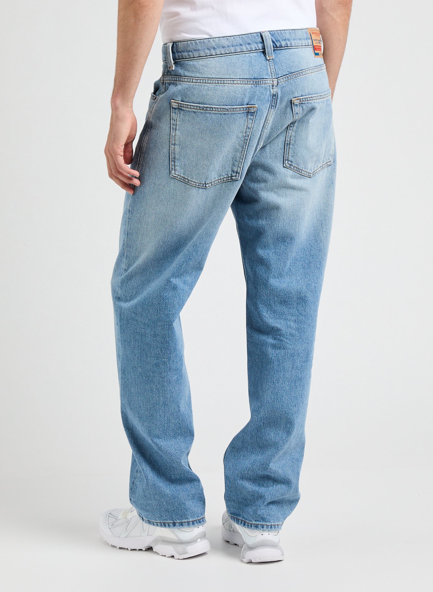 XT-Whisper Sneakers SALOMON White