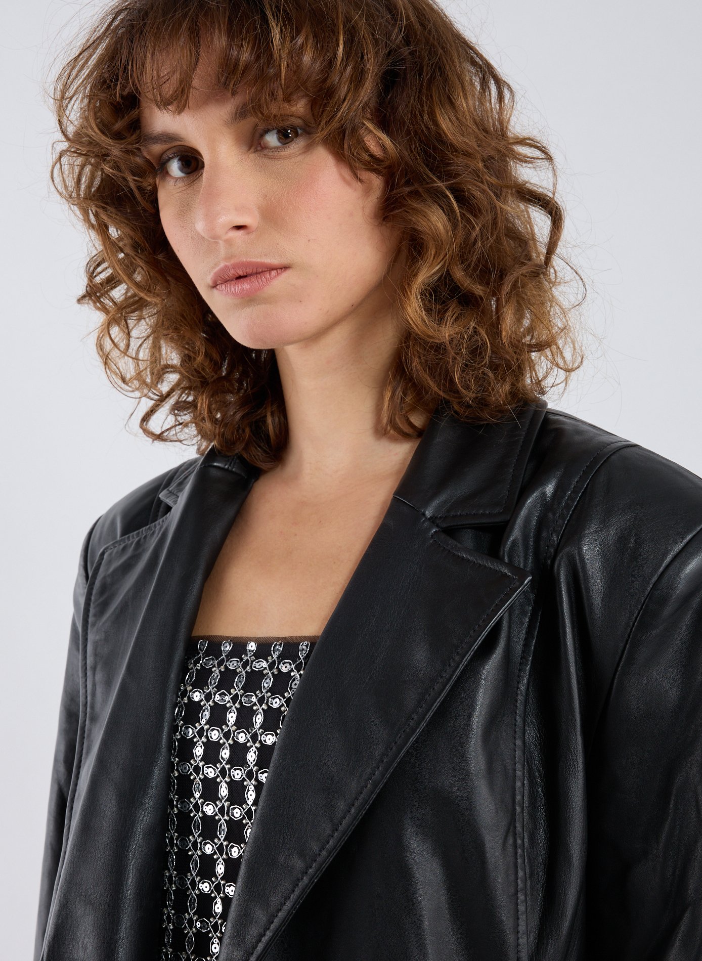 Manteau col tailleur en cuir ROTATE Noir