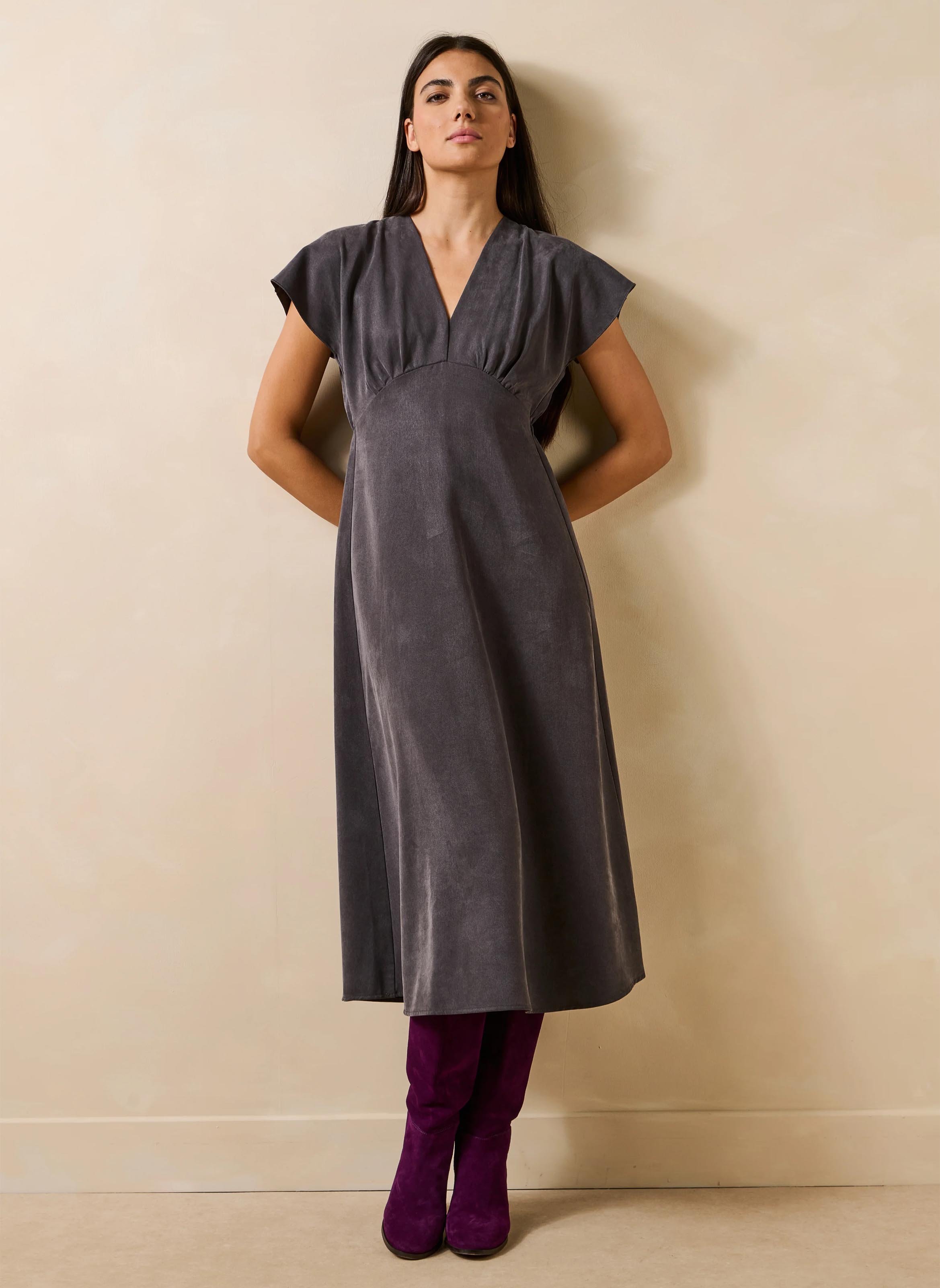 Midi jurk met V-hals LA FEE MARABOUTEE Grijs