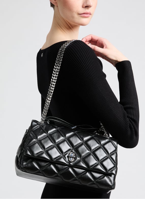 Sac à main Le Quilted Dual Convertible Shoulder Bag | Noir by MARC JACOBS Sac à main Le Quilted Dual Convertible Shoulder Bag Noir