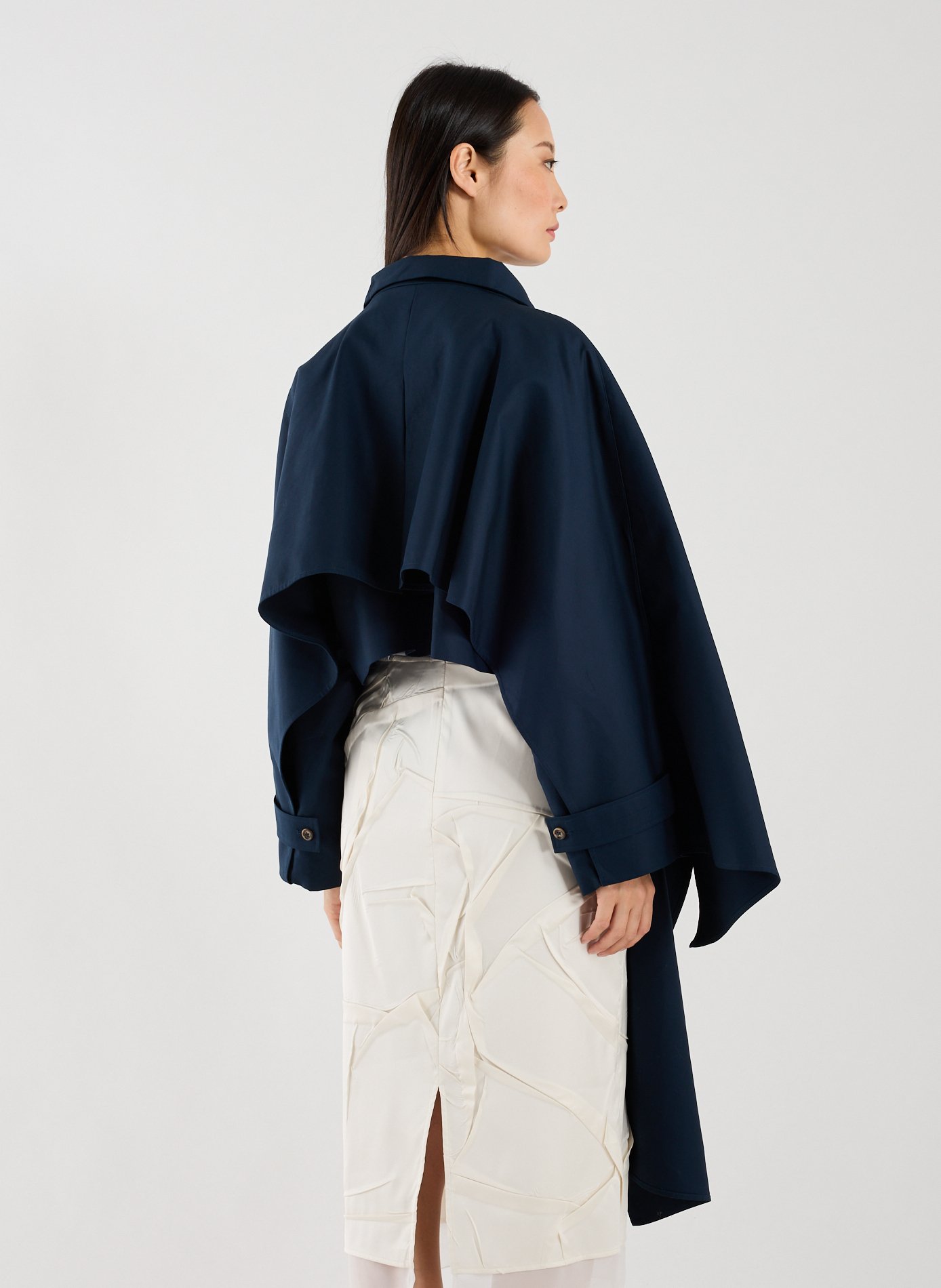 Trench court avec châle  ADOLFO DOMINGUEZ Bleu