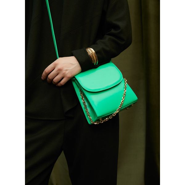 Folklore Leather Loop Handbag In Green