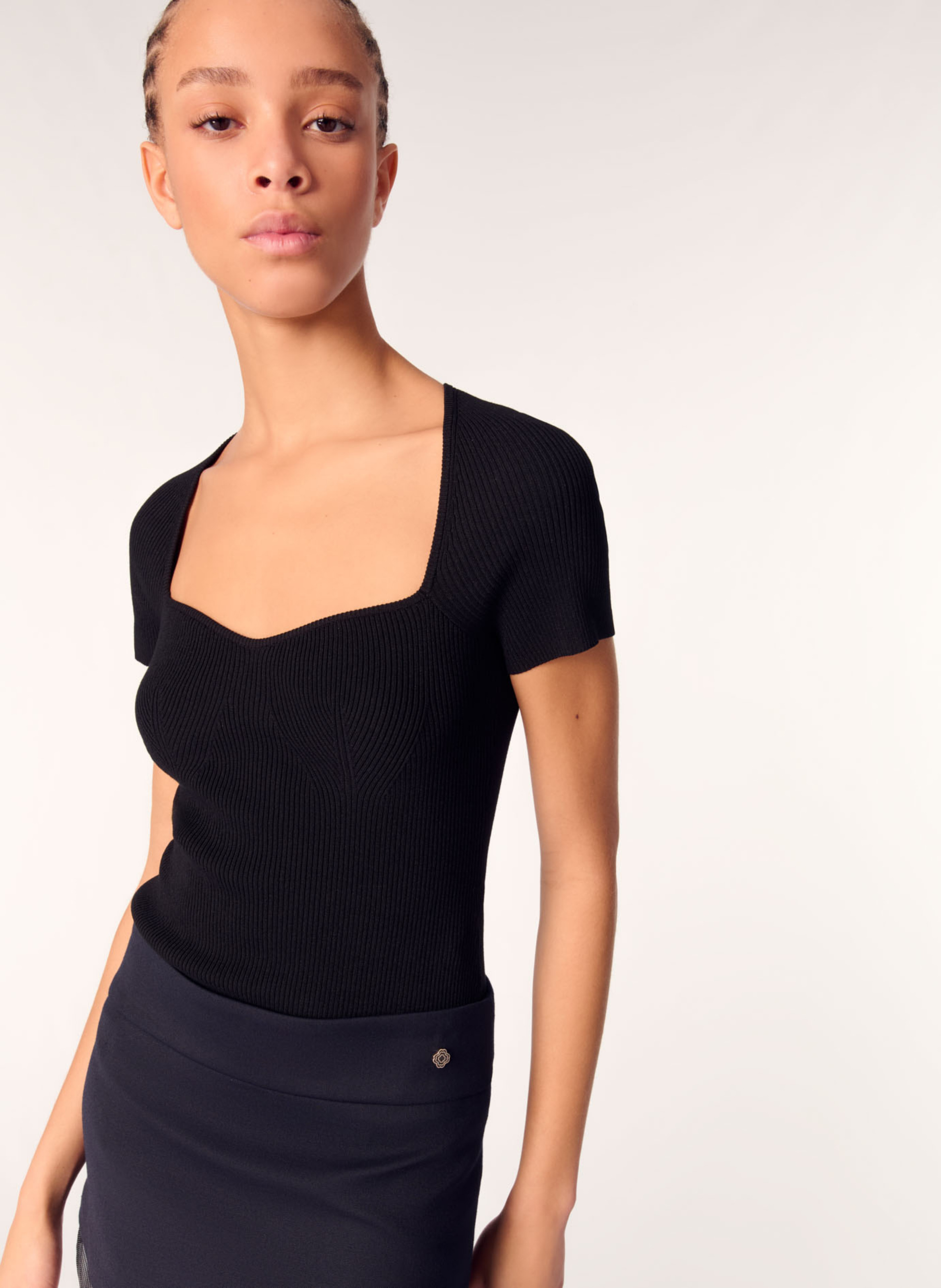 Top moulant en maille MAJE Noir