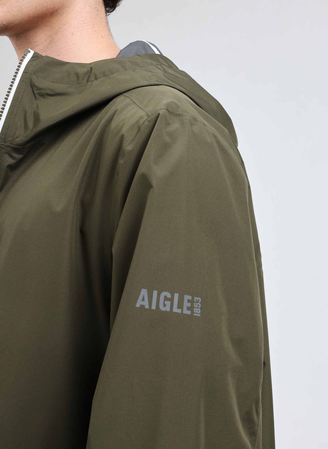 Long and foldable raincoat AIGLE Green