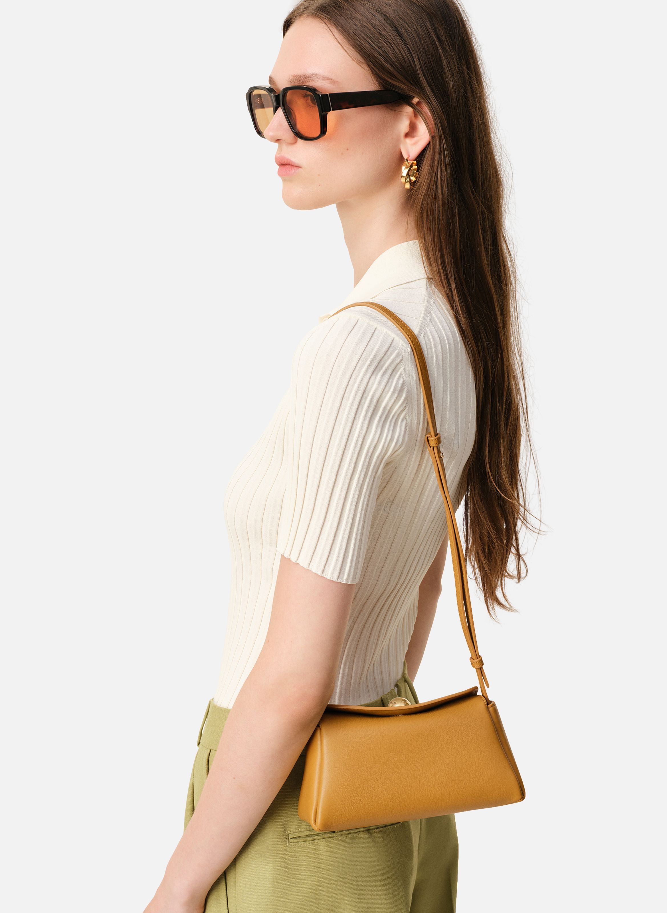 Mini sac carrousel unisexe en cuir de veau AMI PARIS Jaune