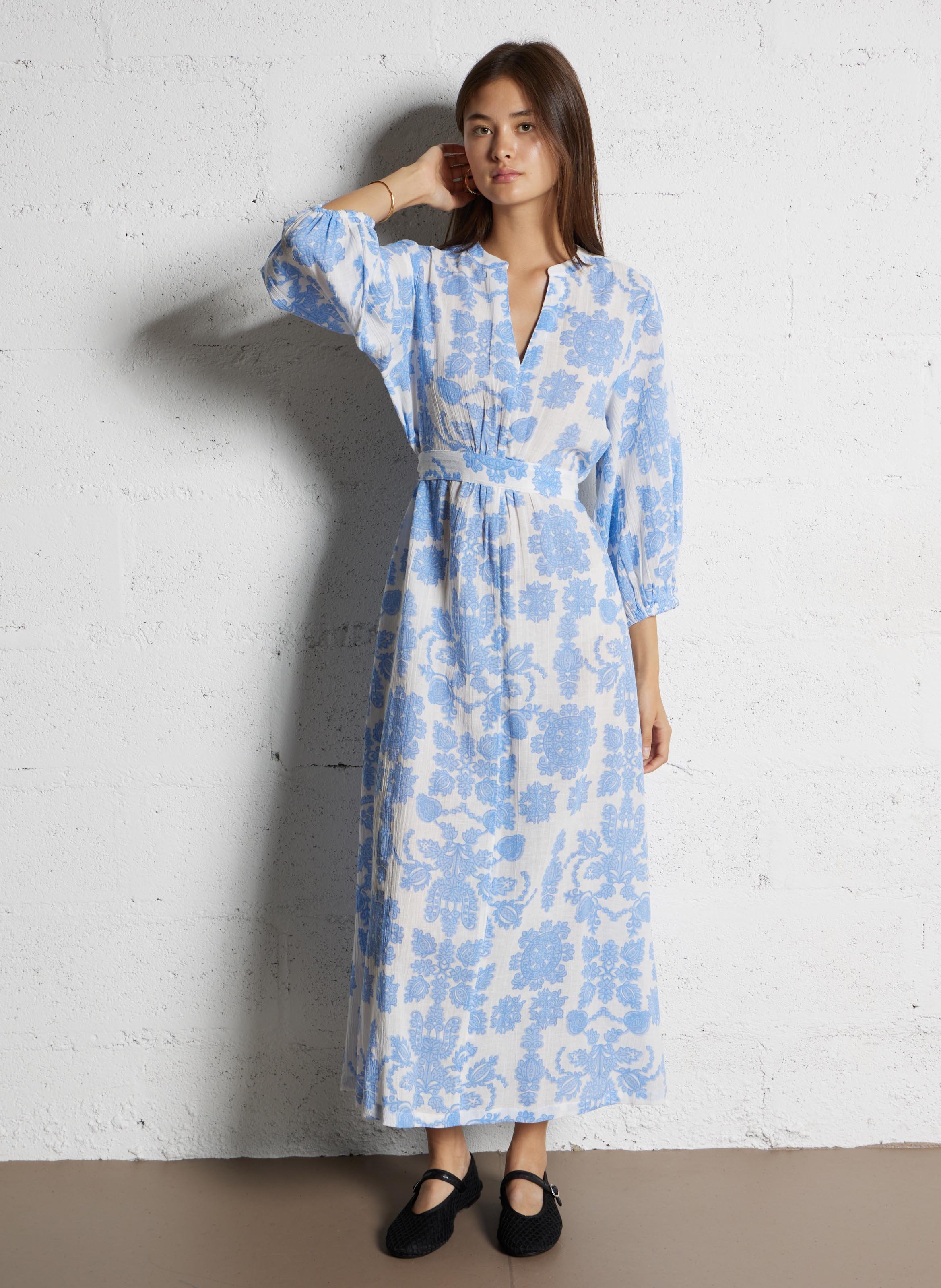 MAISON 123 Robe longue en coton mélangé mirana Bleu