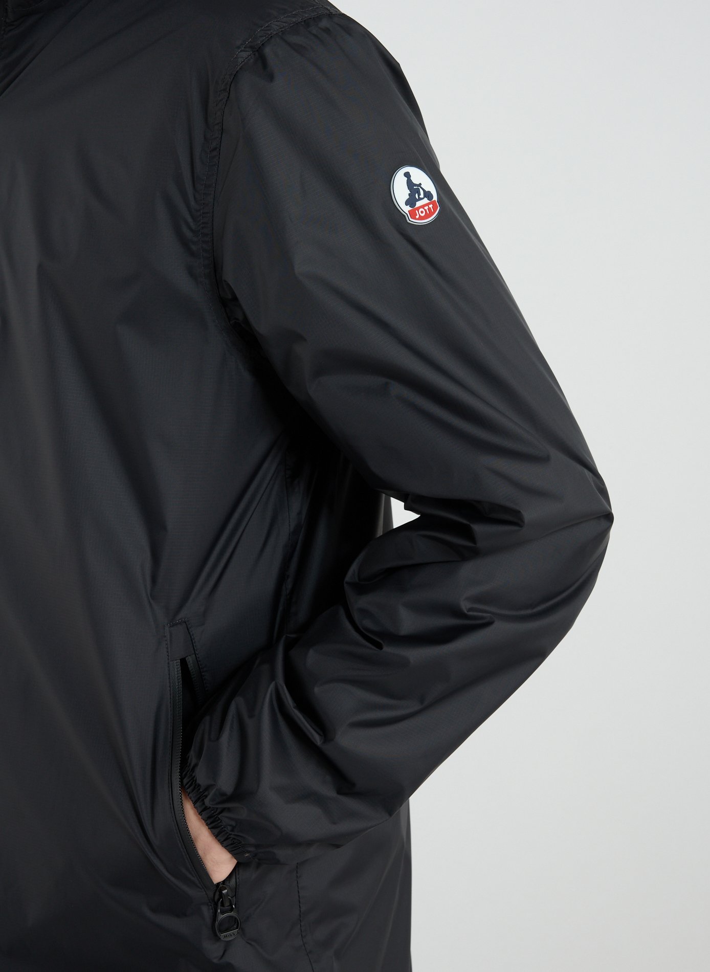 Parka à capuche mi-longue JOTT Noir