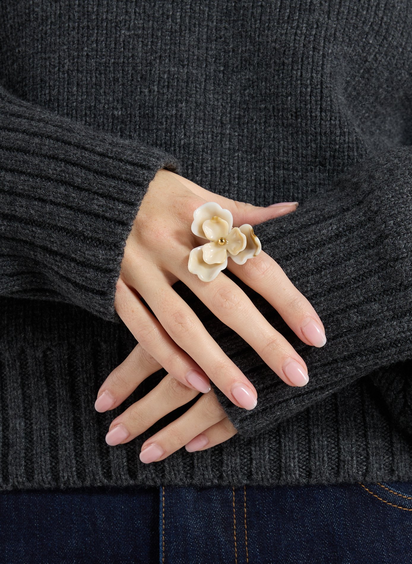 Bague à fleur AU PRINTEMPS PARIS Beige