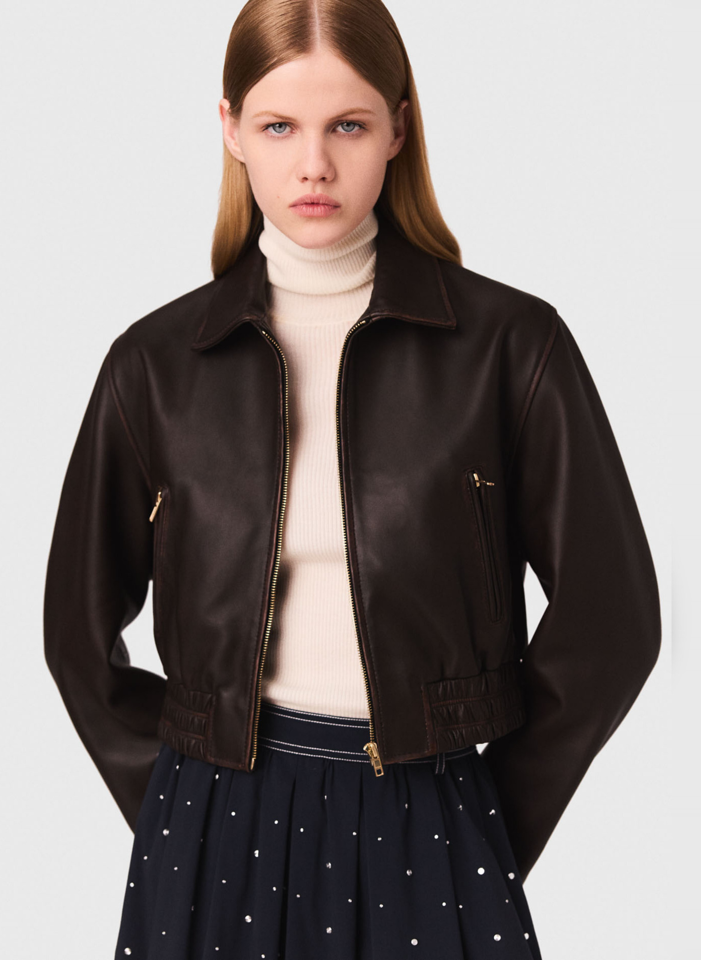 Blouson court zippé en cuir MAJE Marron
