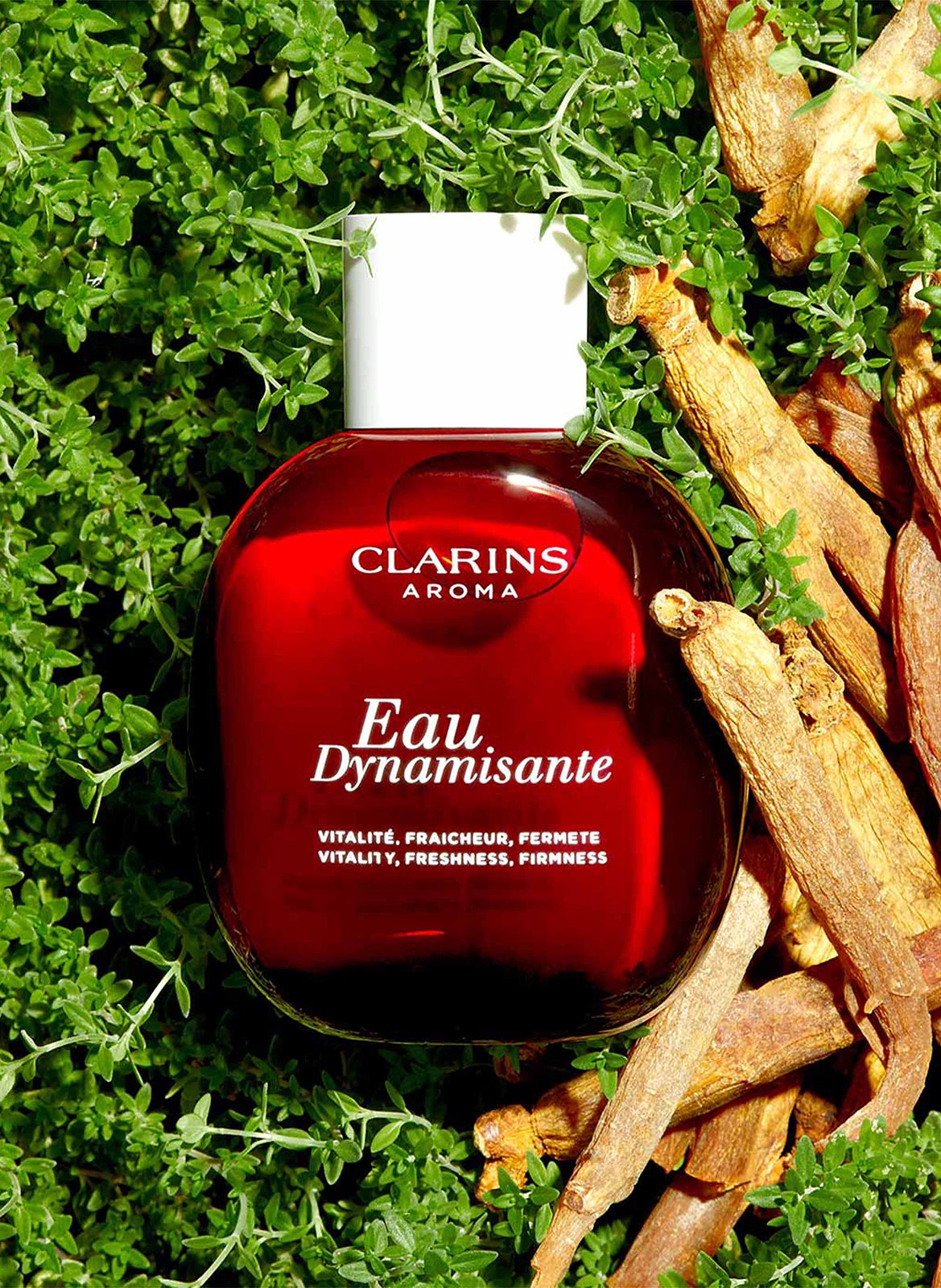 Eau Dynamisante : Vitalité, Fraîcheur, Fermeté - Eau de soins parfumée CLARINS No color
