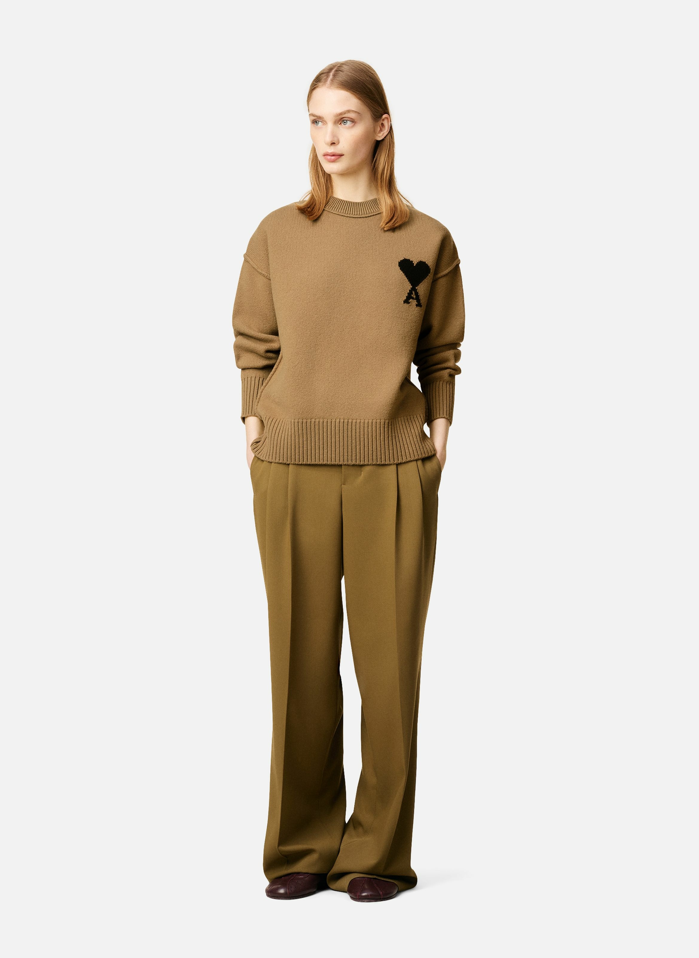 Pull col rond ami de coeur en laine unisexe AMI PARIS Marron