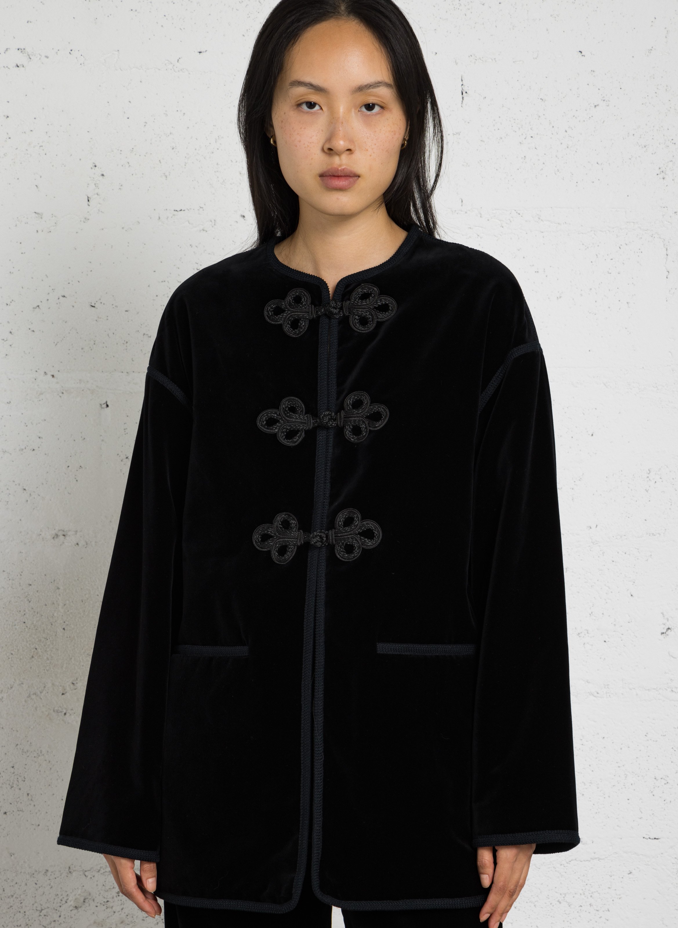 Veste droite col rond en coton bio lutetia SOEUR Noir