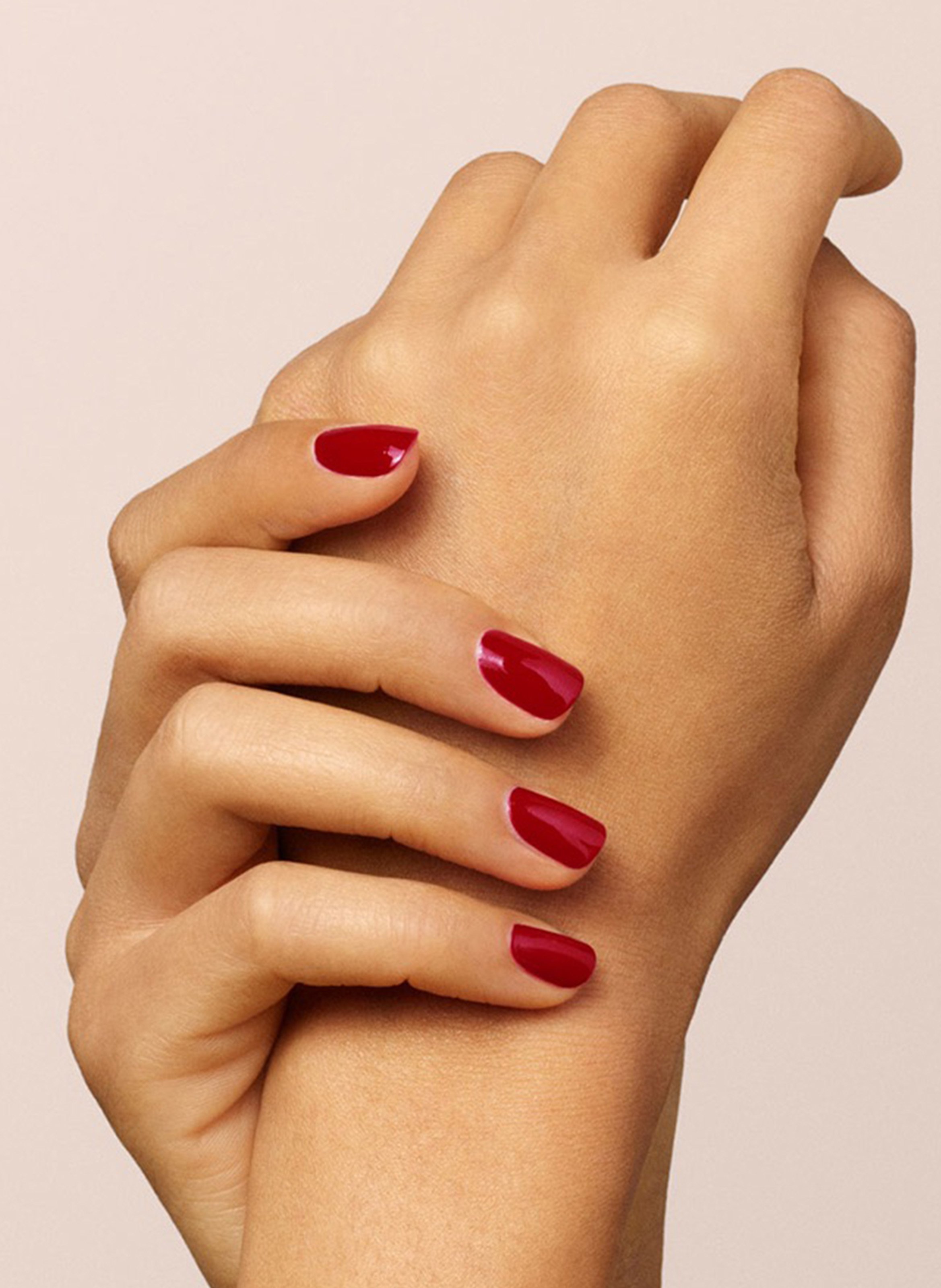 Green Nail Polish MANUCURIST Dark dahlia