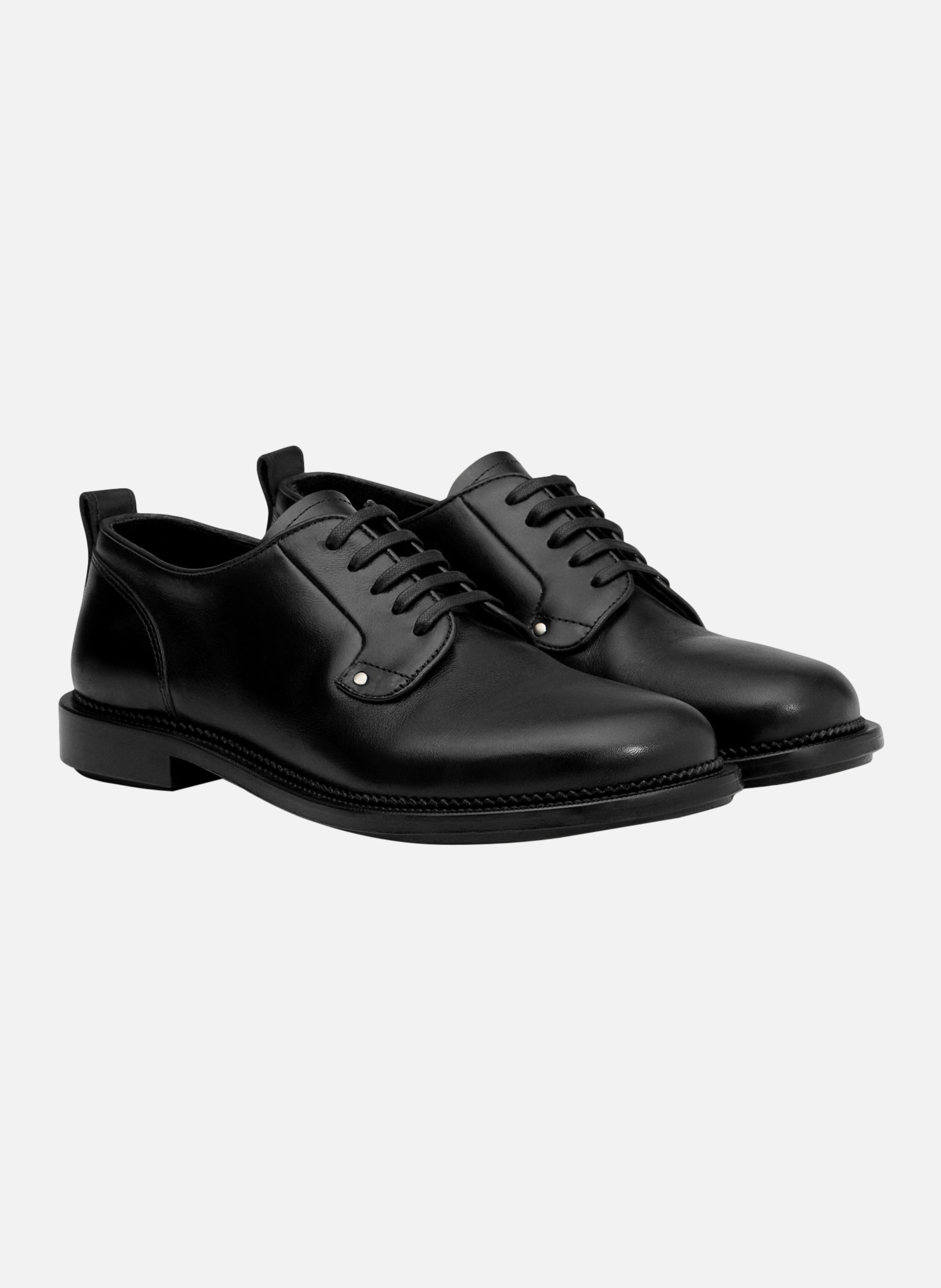 Derbies a bout anatomique AMI PARIS Noir