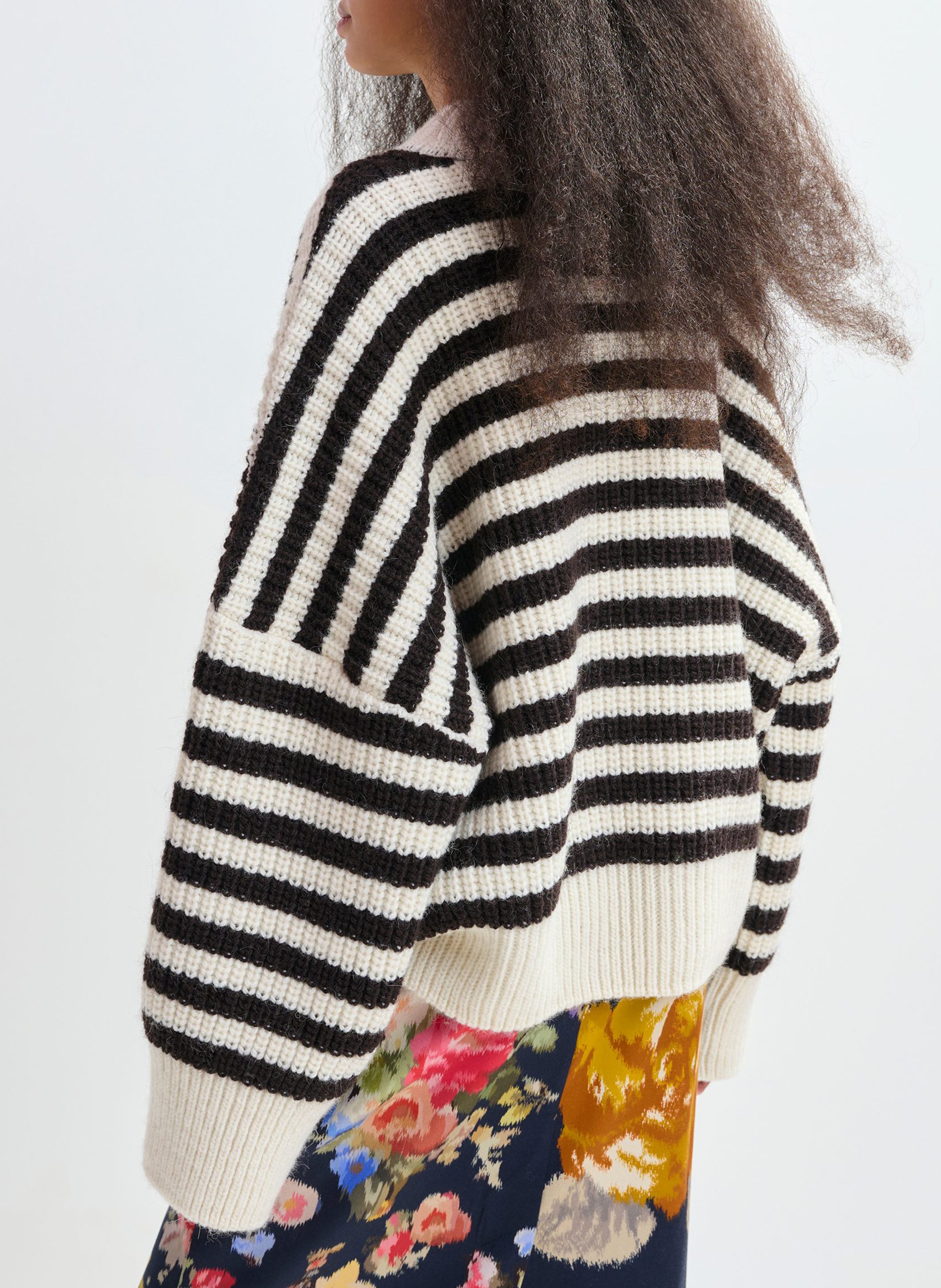 Pull oversize col rond en laine et alpaga jacquie ESSENTIEL ANTWERP Blanc