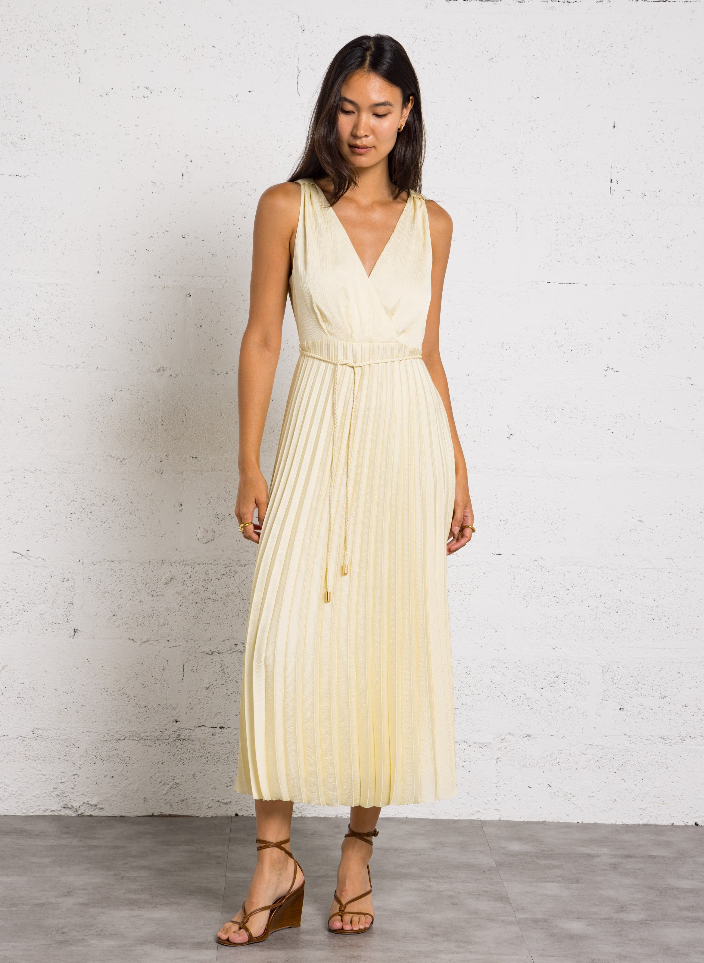 Robe longue col v plume MAISON 123 Beige