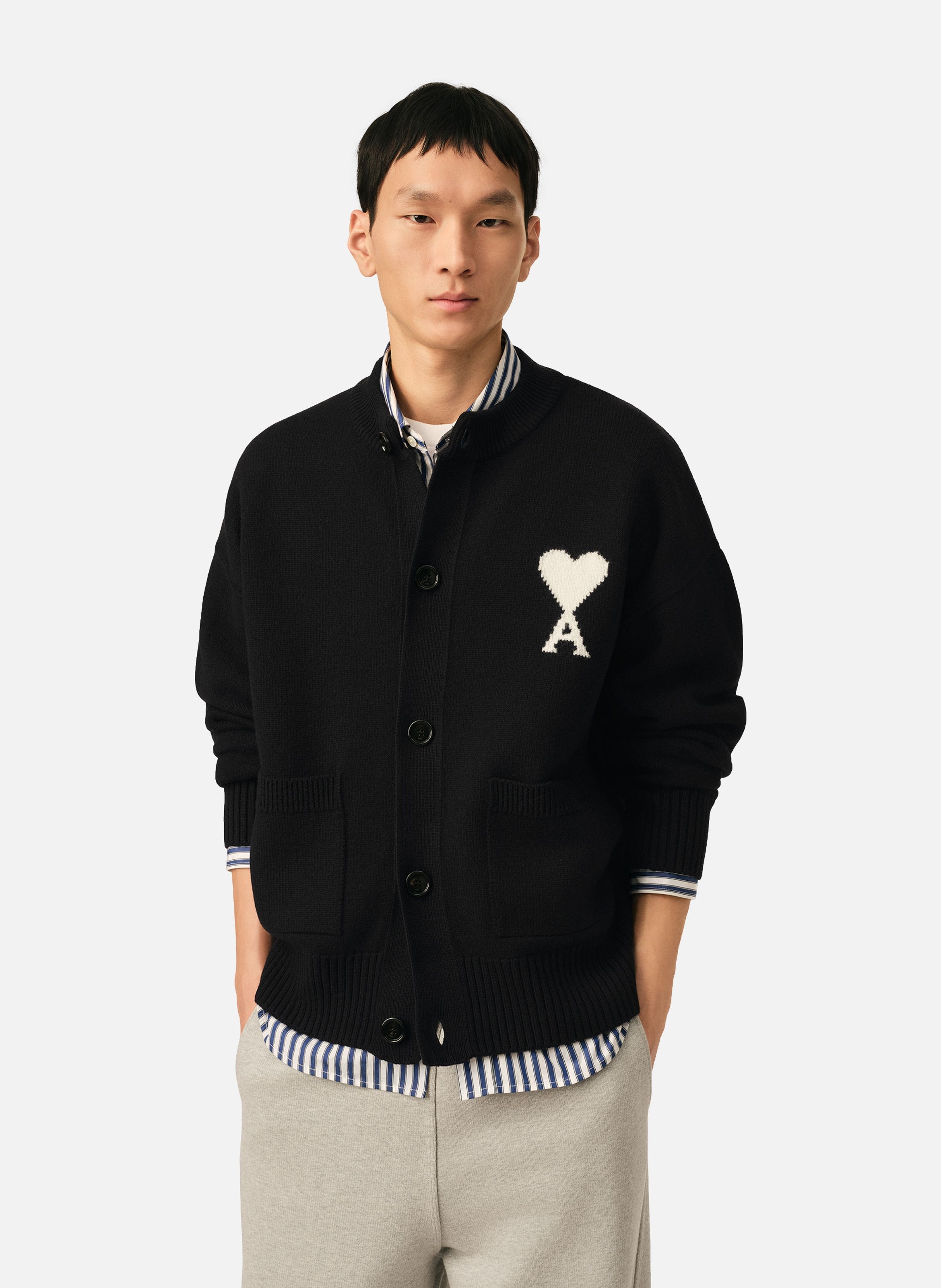 Cardigan col rond unisexe en laine ami de coeur AMI PARIS Noir