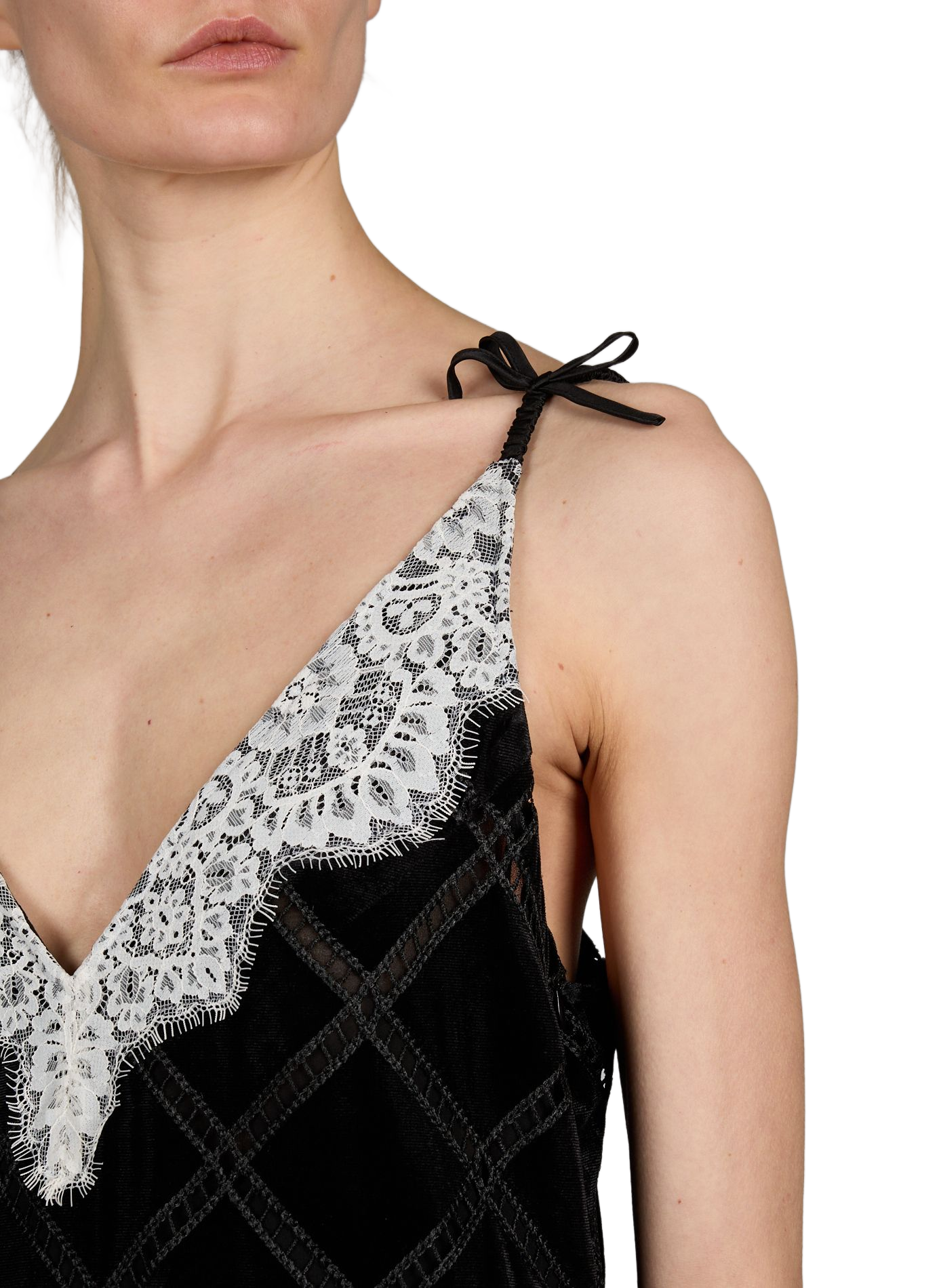 Robe courte en velours Alinna BAUM UND PFERDGARTEN Noir