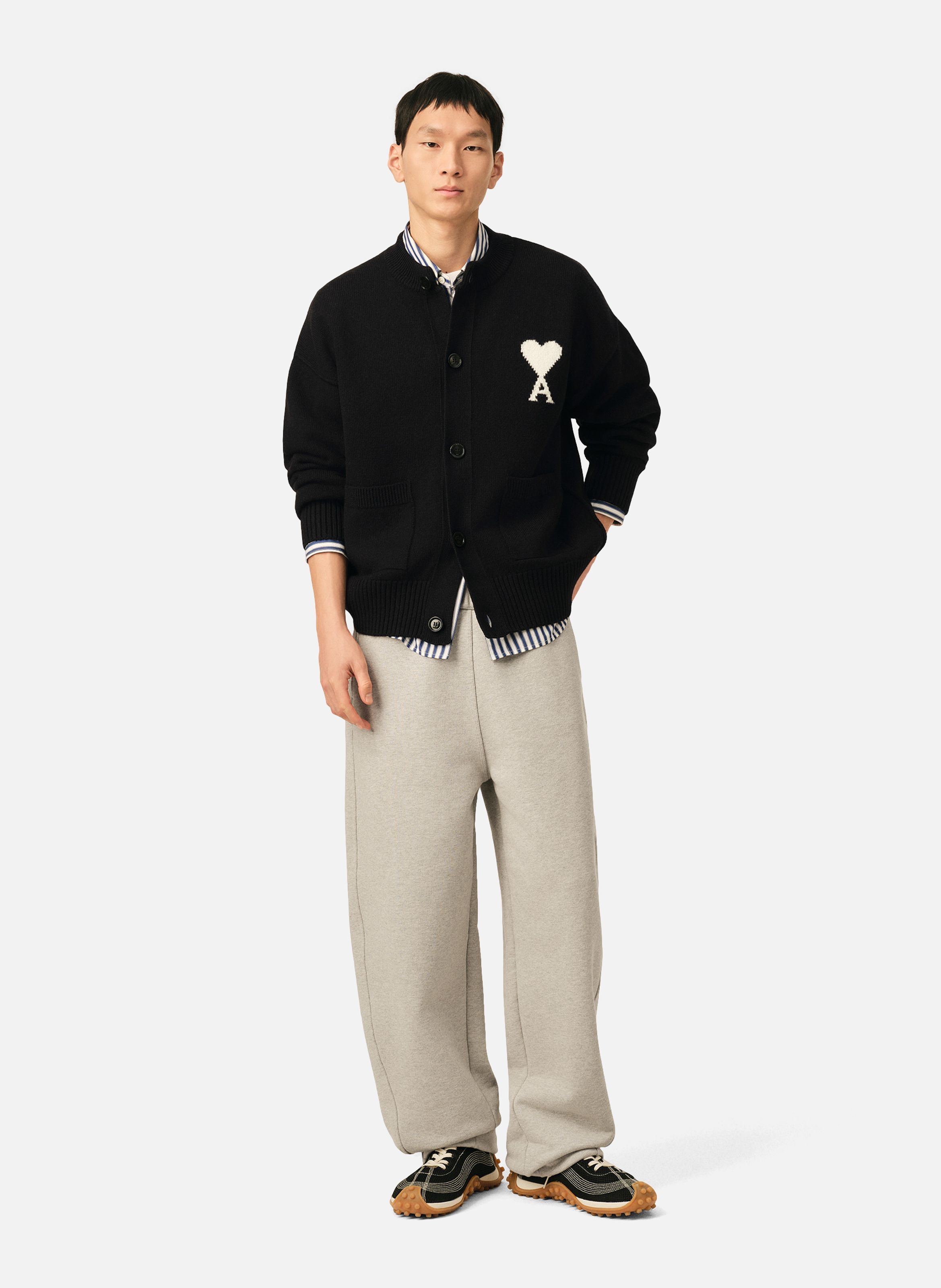 Cardigan col rond unisexe en laine ami de coeur AMI PARIS Noir