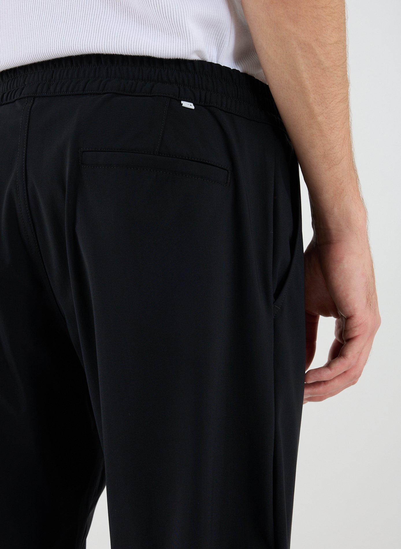 Plain slim-fit trousers 1789 CALA Black