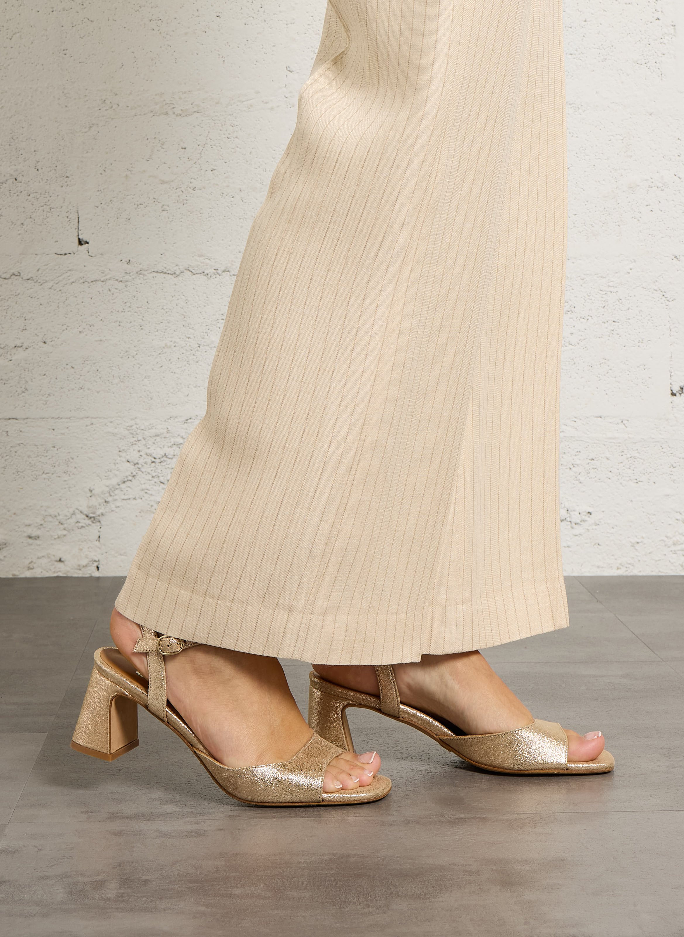 Sandales à talons en cuir métallisé vahina BOBBIES Doré