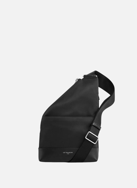 Sac à dos mono bretelle gaspard Noir by LE TANNEUR LE TANNEUR Sac à dos mono bretelle gaspard Noir