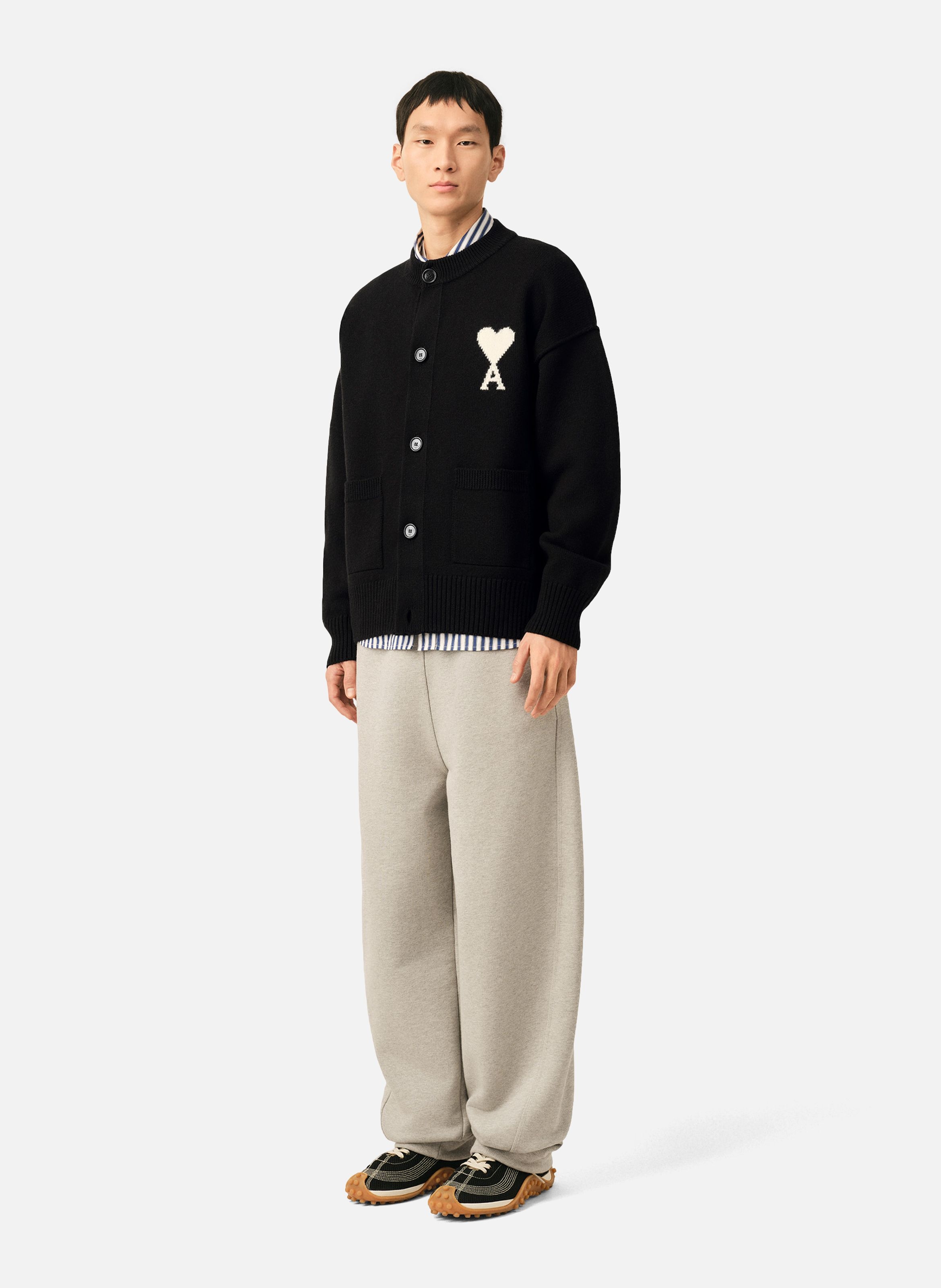 Cardigan col rond unisexe en laine ami de coeur AMI PARIS Noir