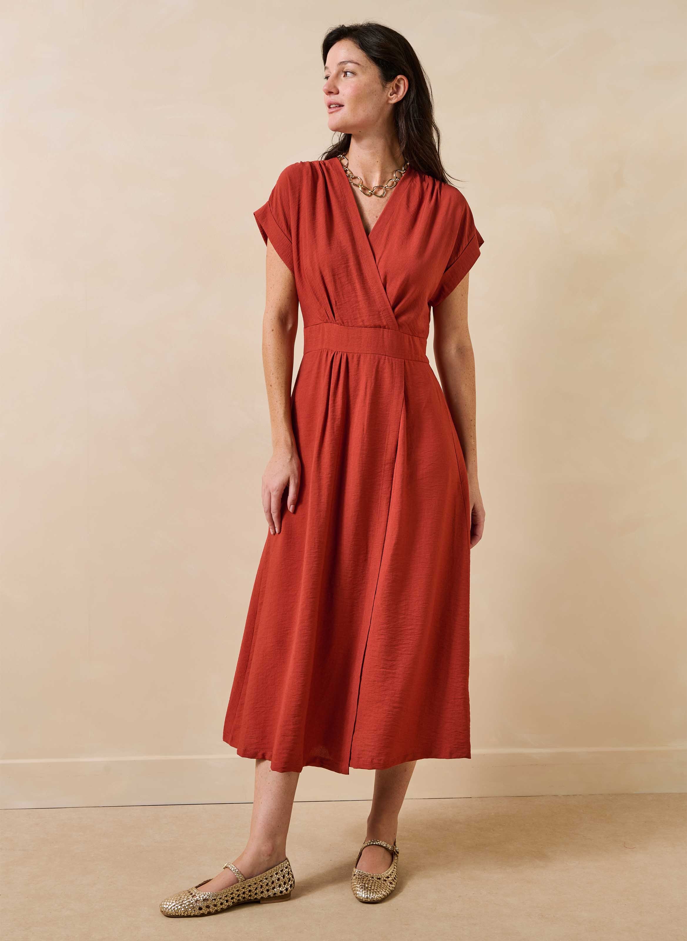 Lange jurk met V-hals LA FEE MARABOUTEE Rood