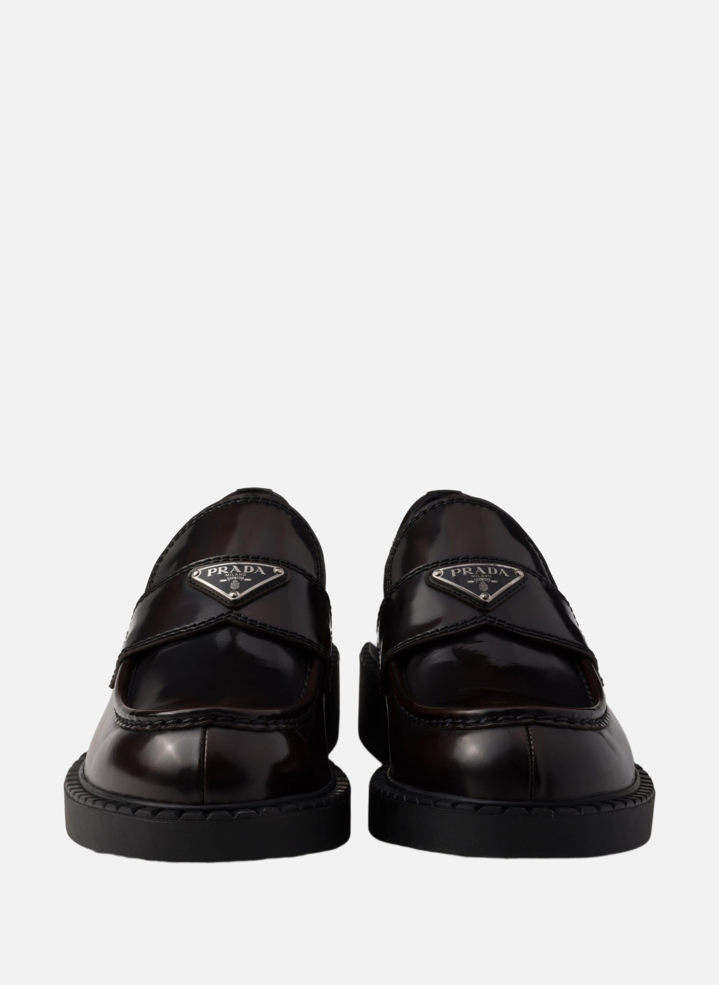 Mocassins chocolate en cuir brossé PRADA Marron