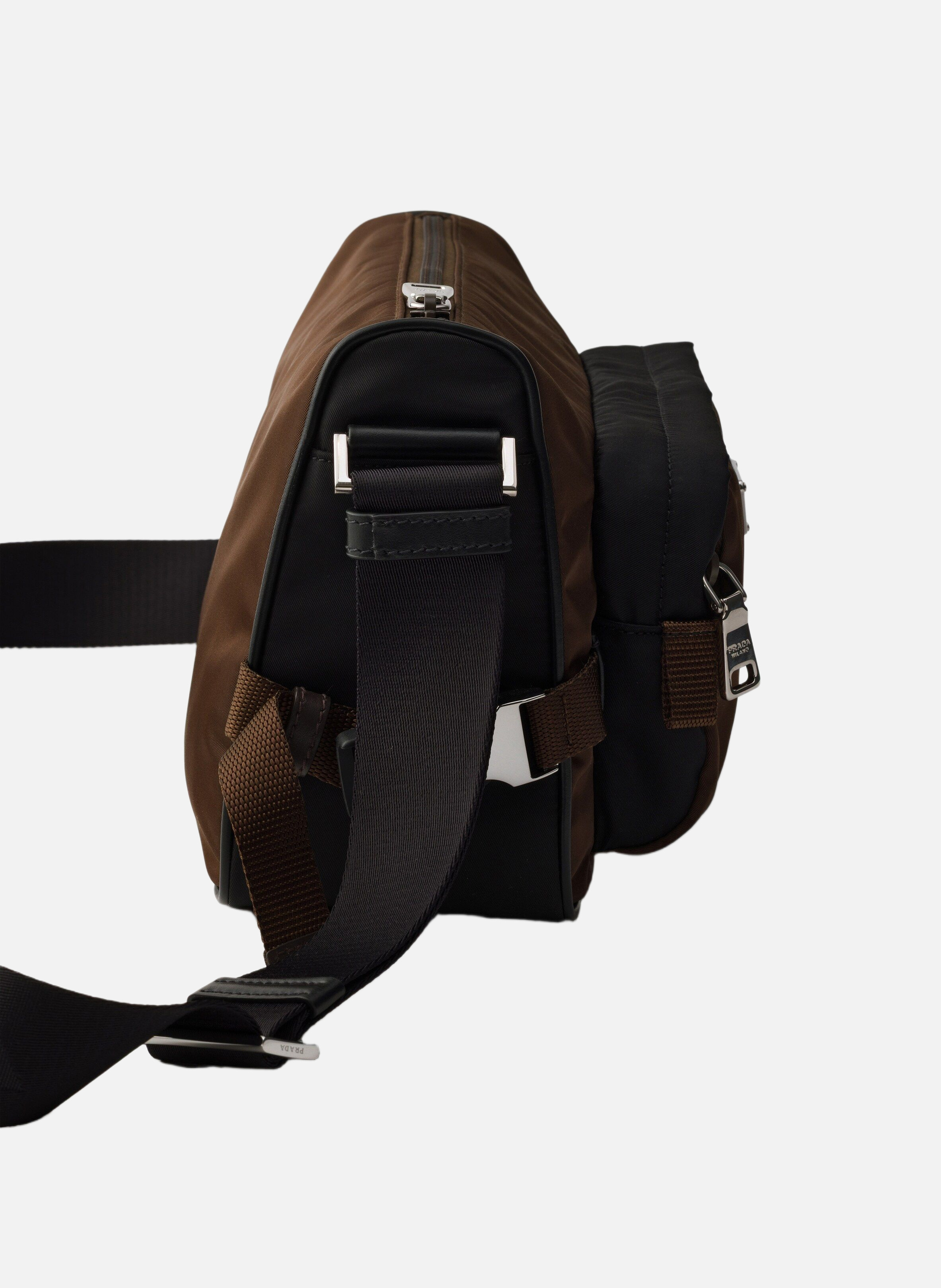 Sac porté épaule en re-nylon et cuir PRADA Noir