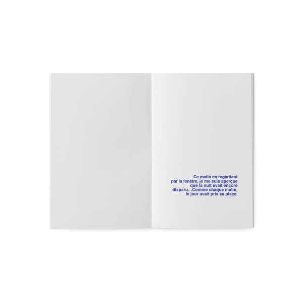 Livre à illustrer Que fait la nuit .