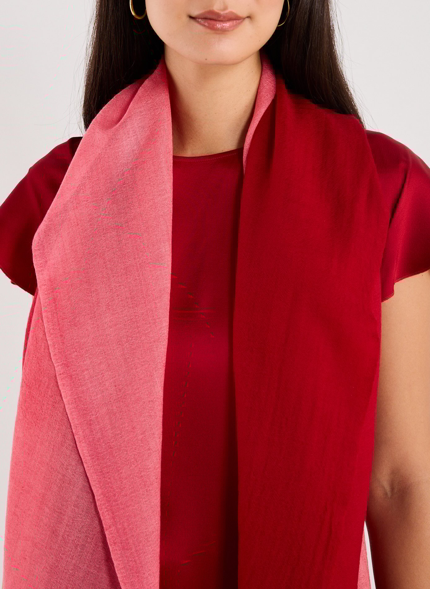 Etole tie and dye en laine  AU PRINTEMPS PARIS Rouge