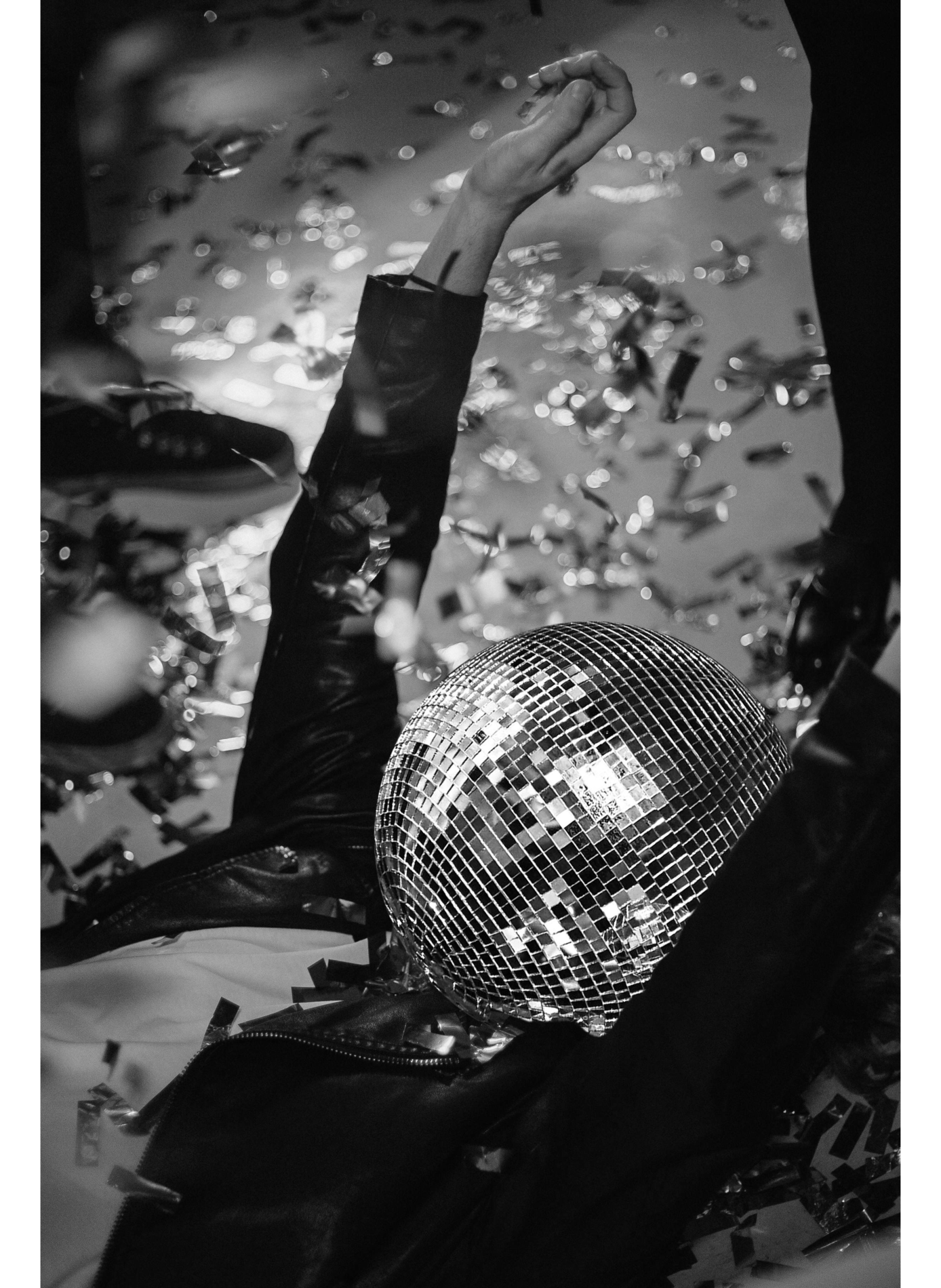 GLOW FRAGRANCE EXTRACT AKRO No color