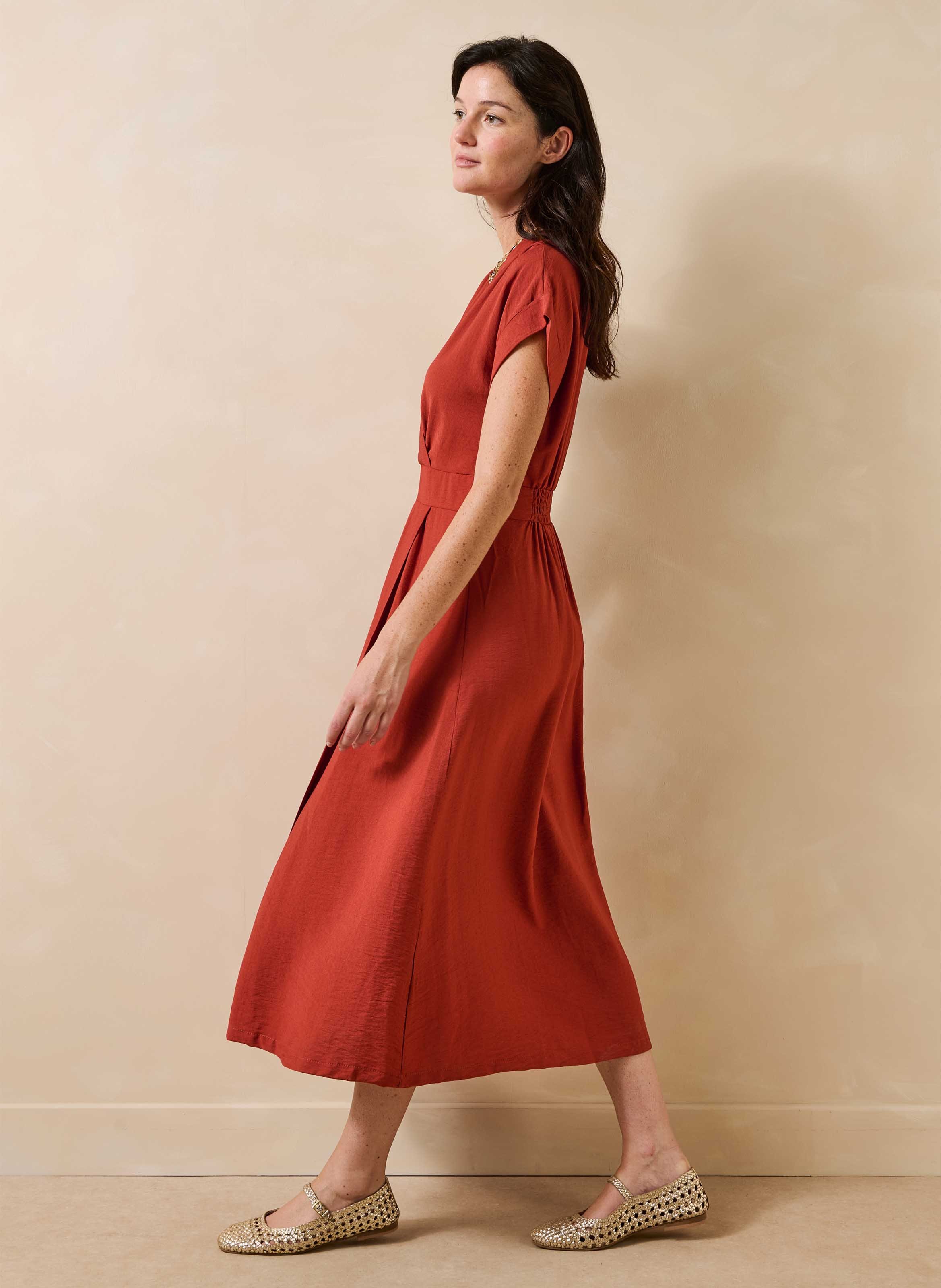 Lange jurk met V-hals LA FEE MARABOUTEE Rood