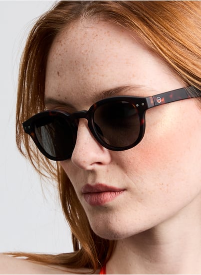 Matte effect sunglasses IZIPIZI Matte effect sunglasses IZIPIZI