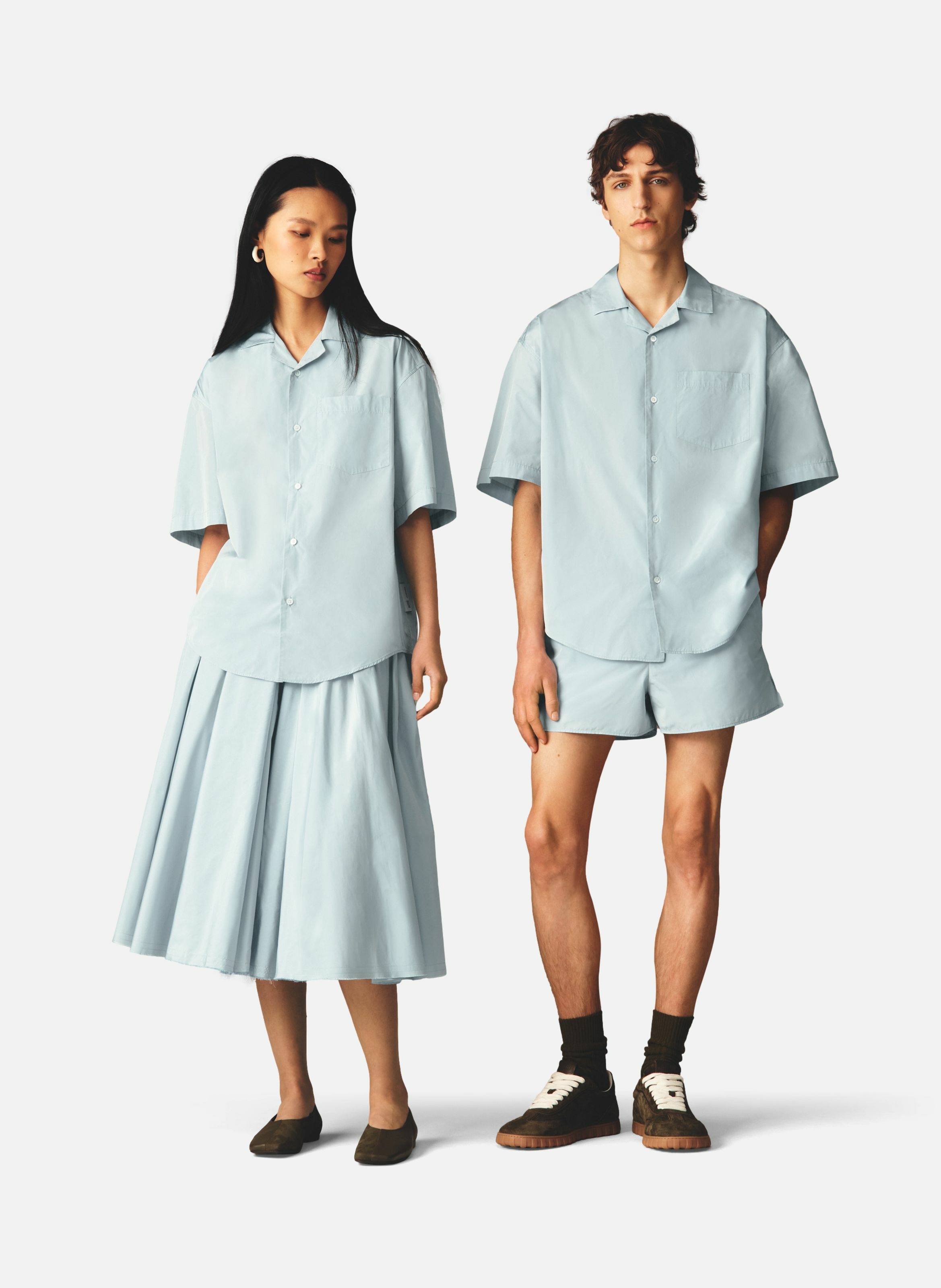 Chemise boxy courtes en taffetas unisexe AMI PARIS Bleu