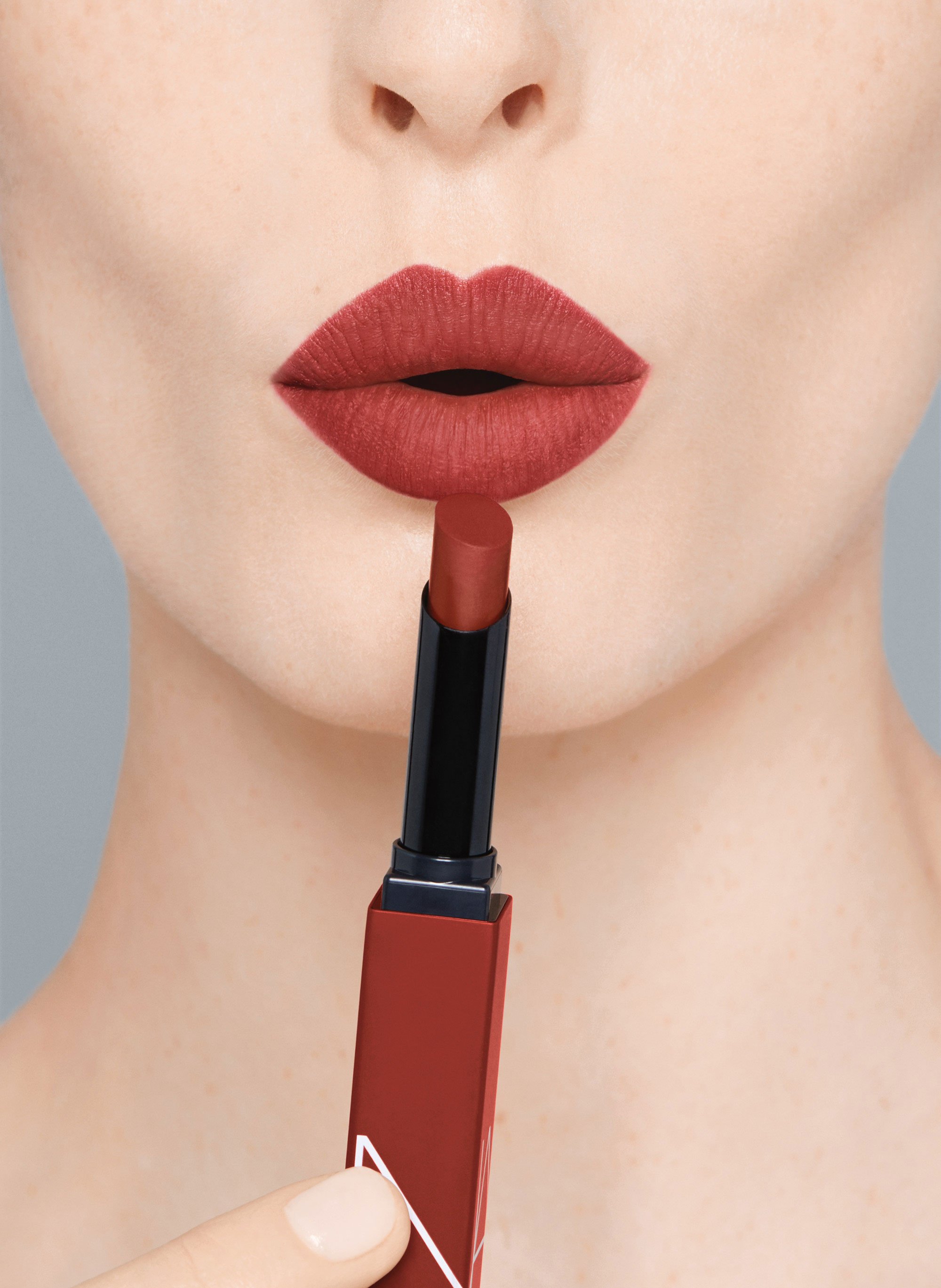 Powermatte lipstick NARS Killer queen