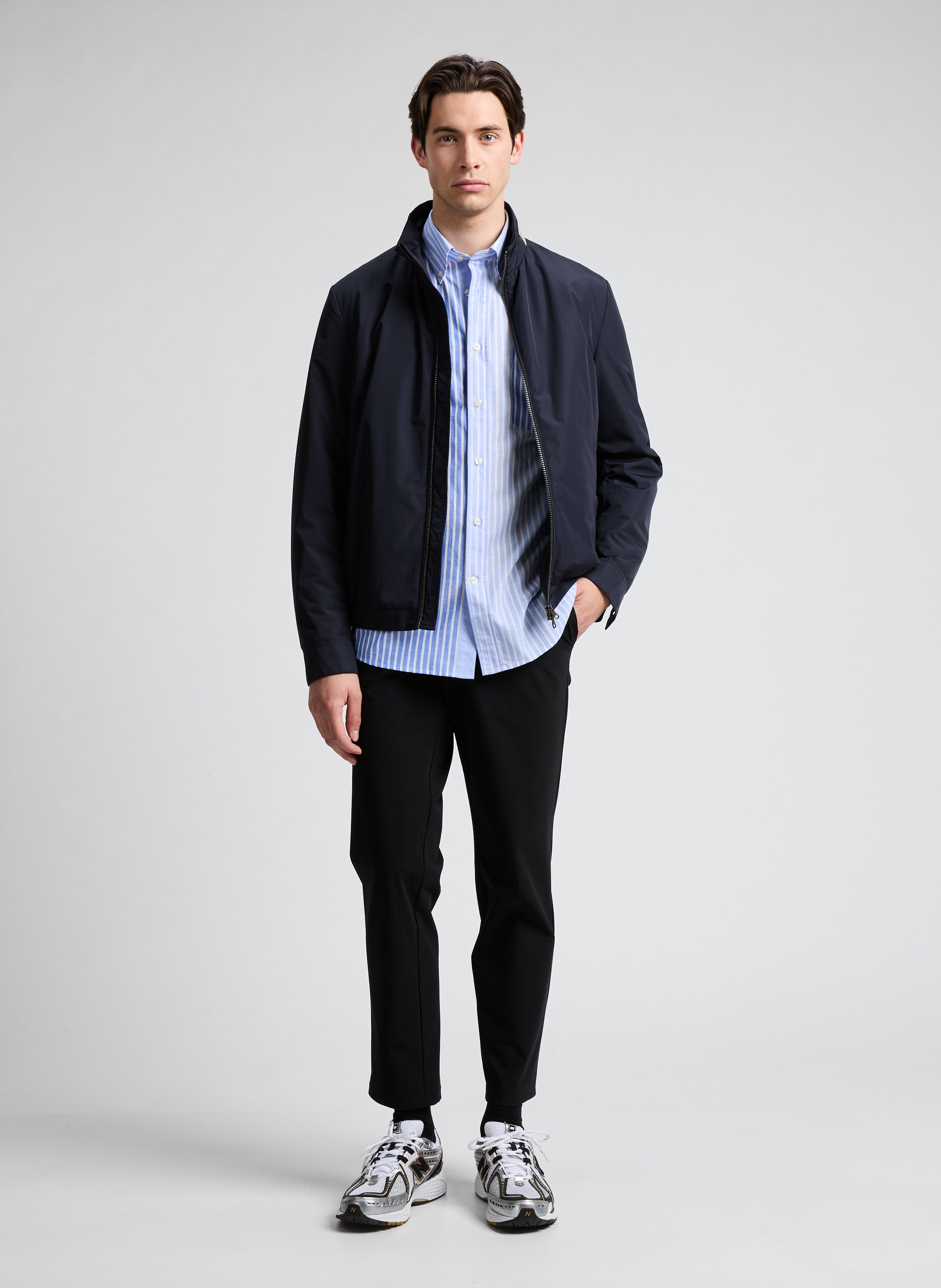 Short jacket with high collar Blue