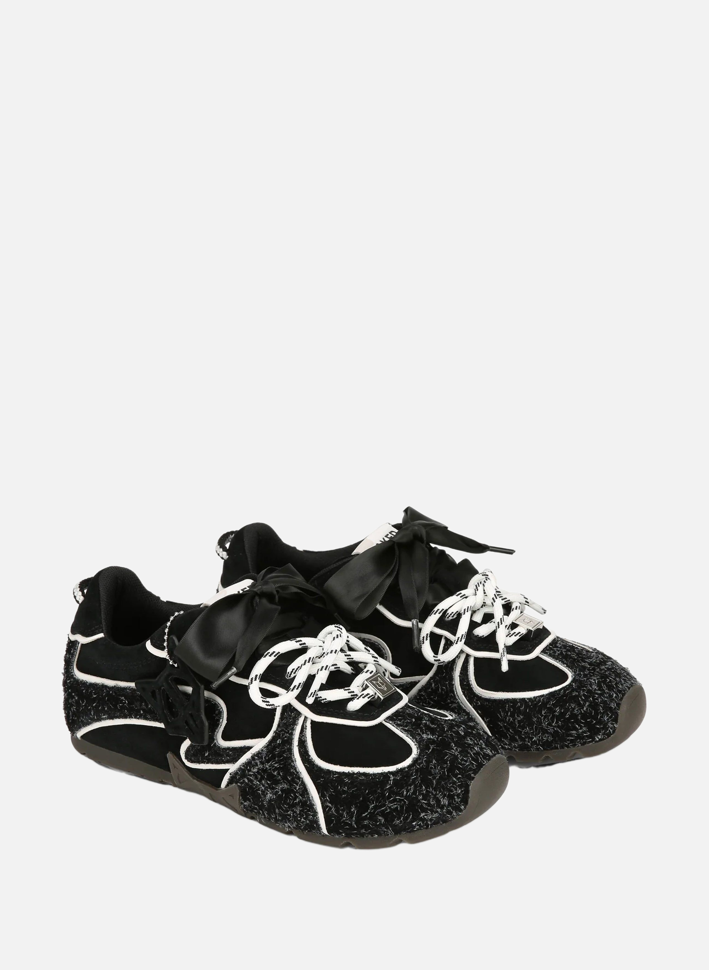 Baskets adored Noir
