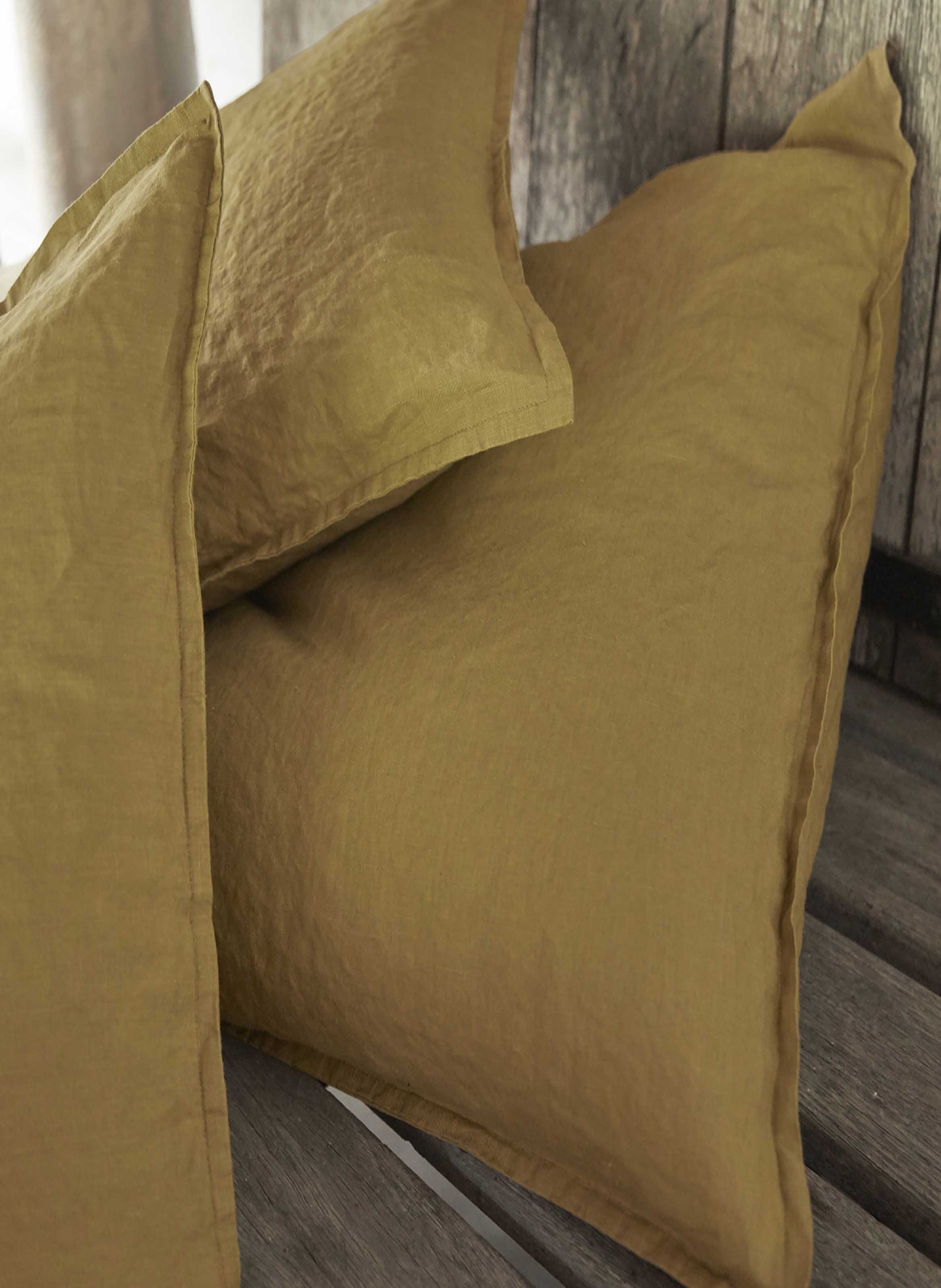 Taie d'oreiller unie en lin lavé, nouvelle vague ALEXANDRE TURPAULT Jaune