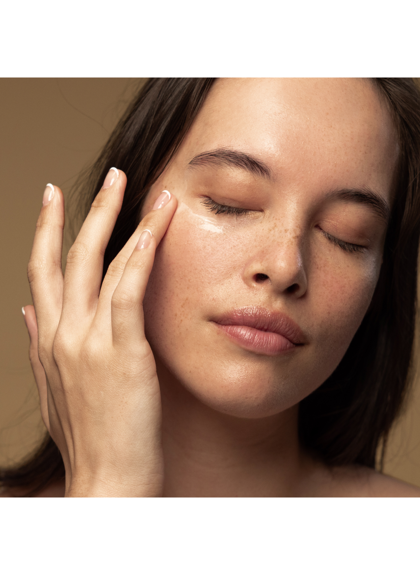 Kiwi seed oil - Contour des yeux à l'huile de kiwi ANTIPODES No color