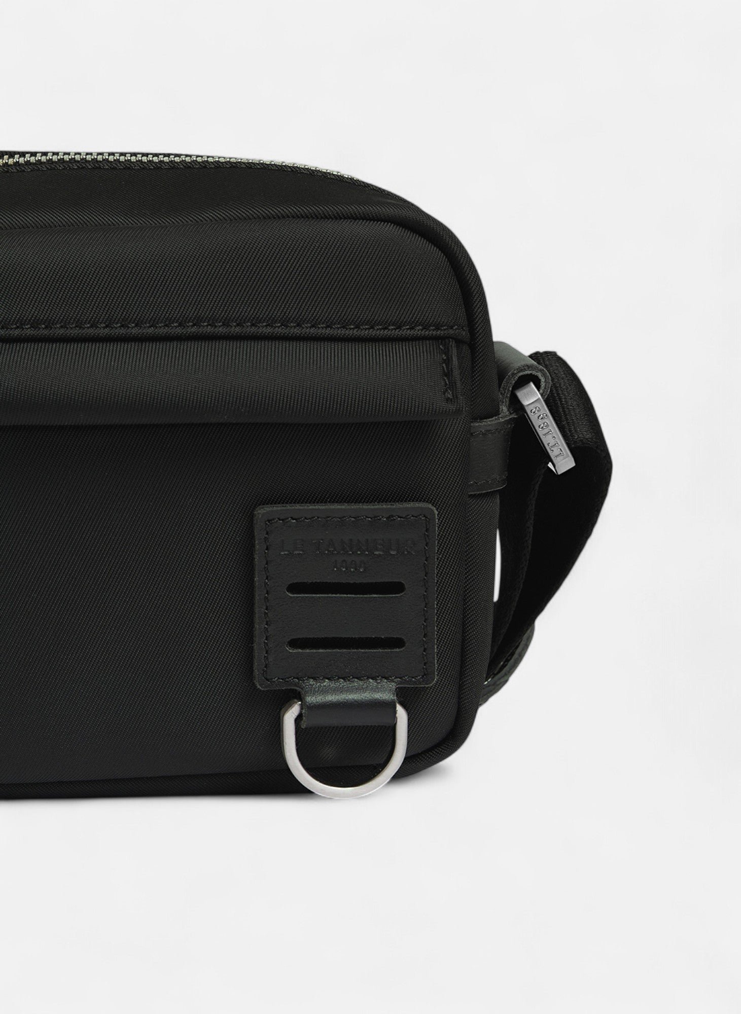 Petit sac bandoulière basile en toile nylon et cuir lisse LE TANNEUR Noir