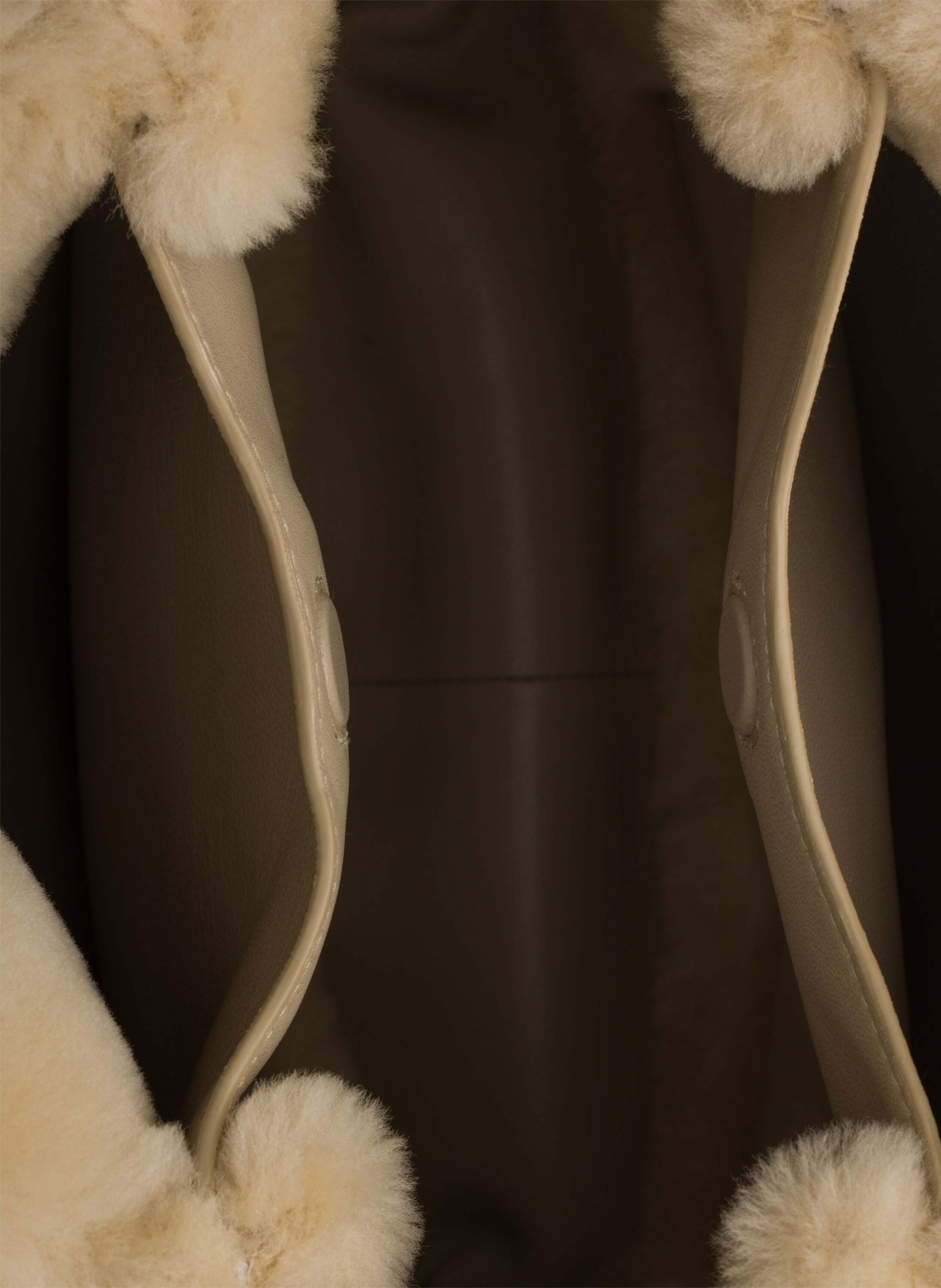 Mini sac à main en peau de mouton PRADA Beige